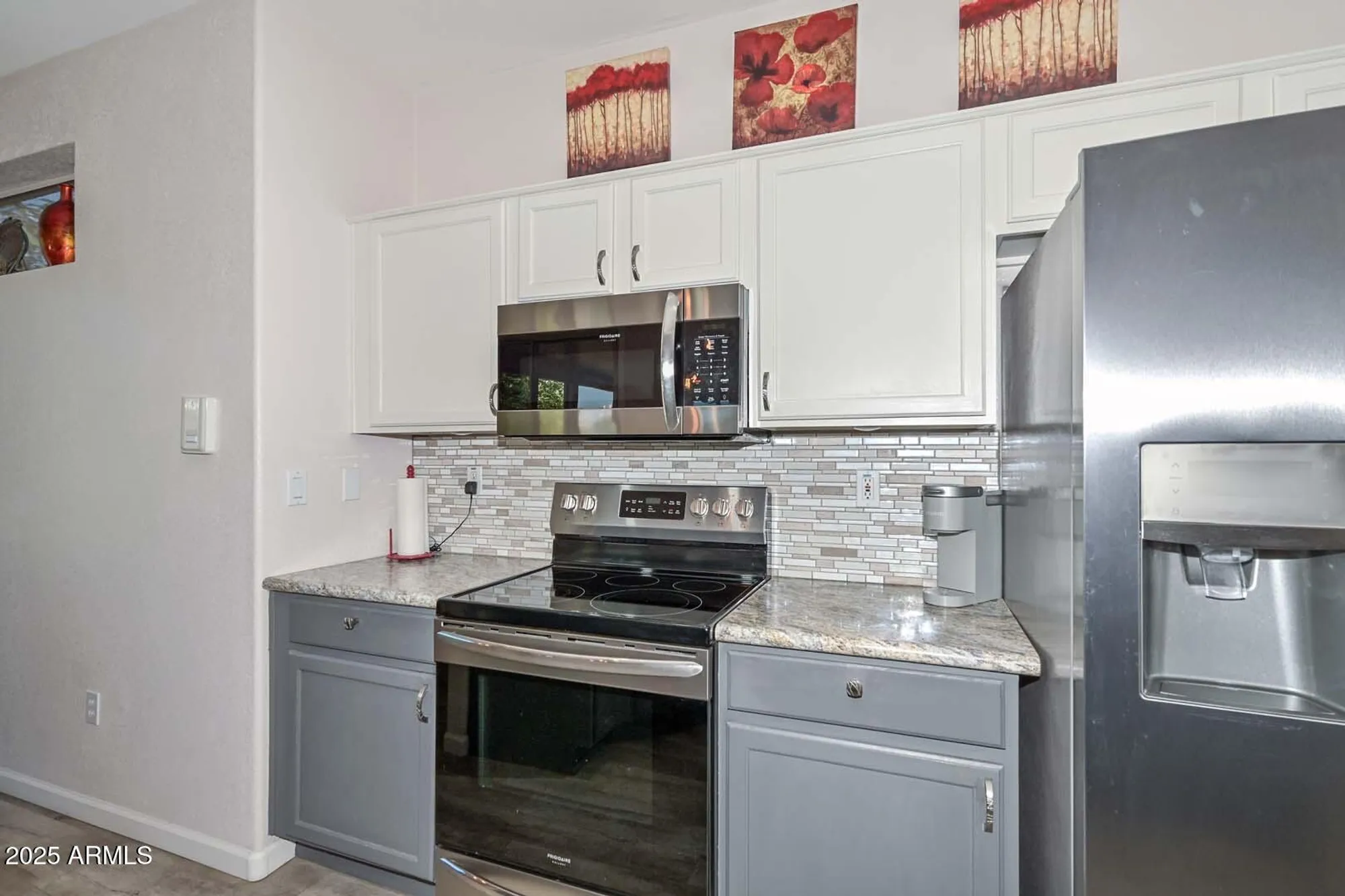 Property Slideshow image 17 of 47 | 15862 w wildflower dr, Surprise, AZ, 85374
