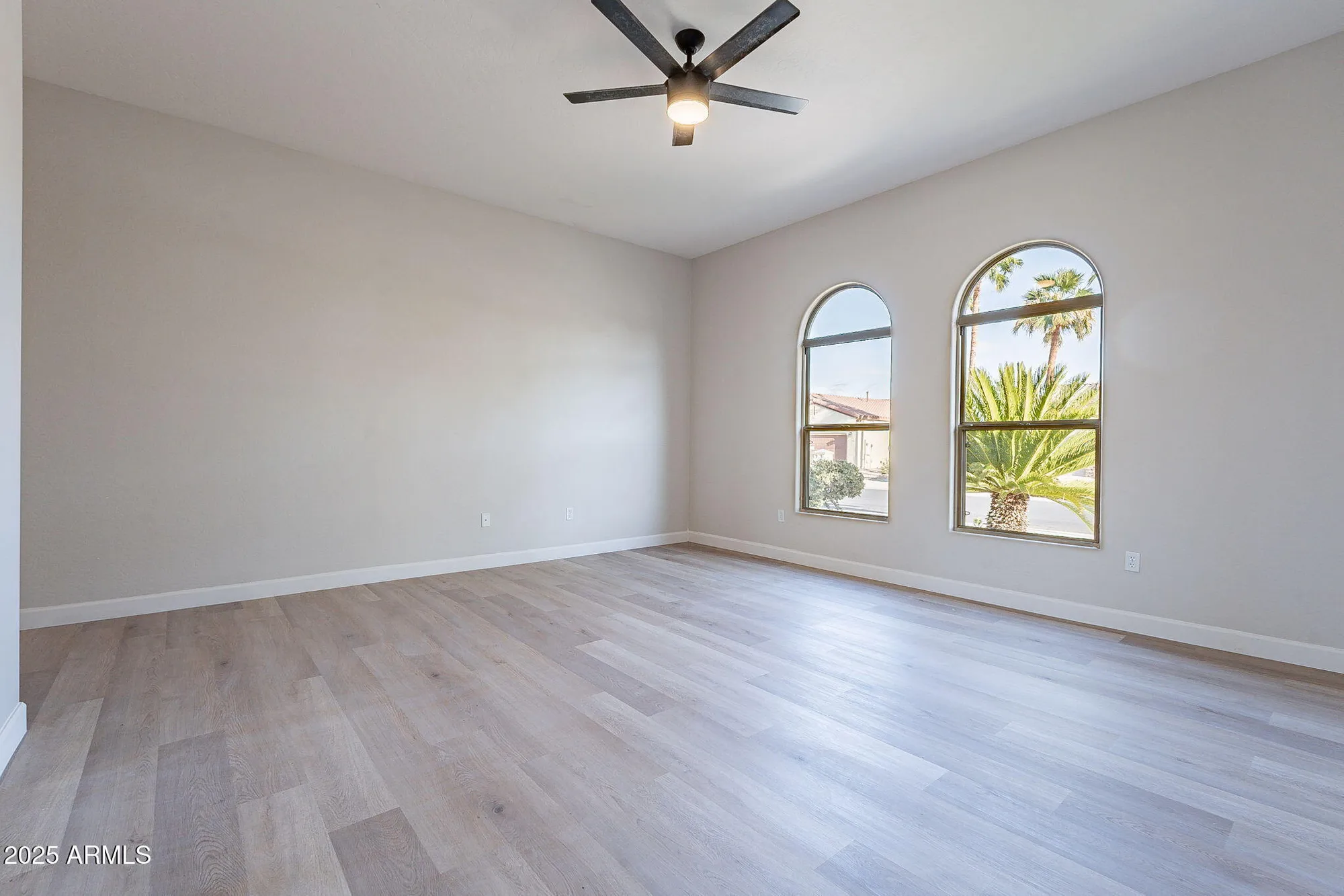 Property Slideshow image 27 of 34 | 19608 n regents park dr, Surprise, AZ, 85387