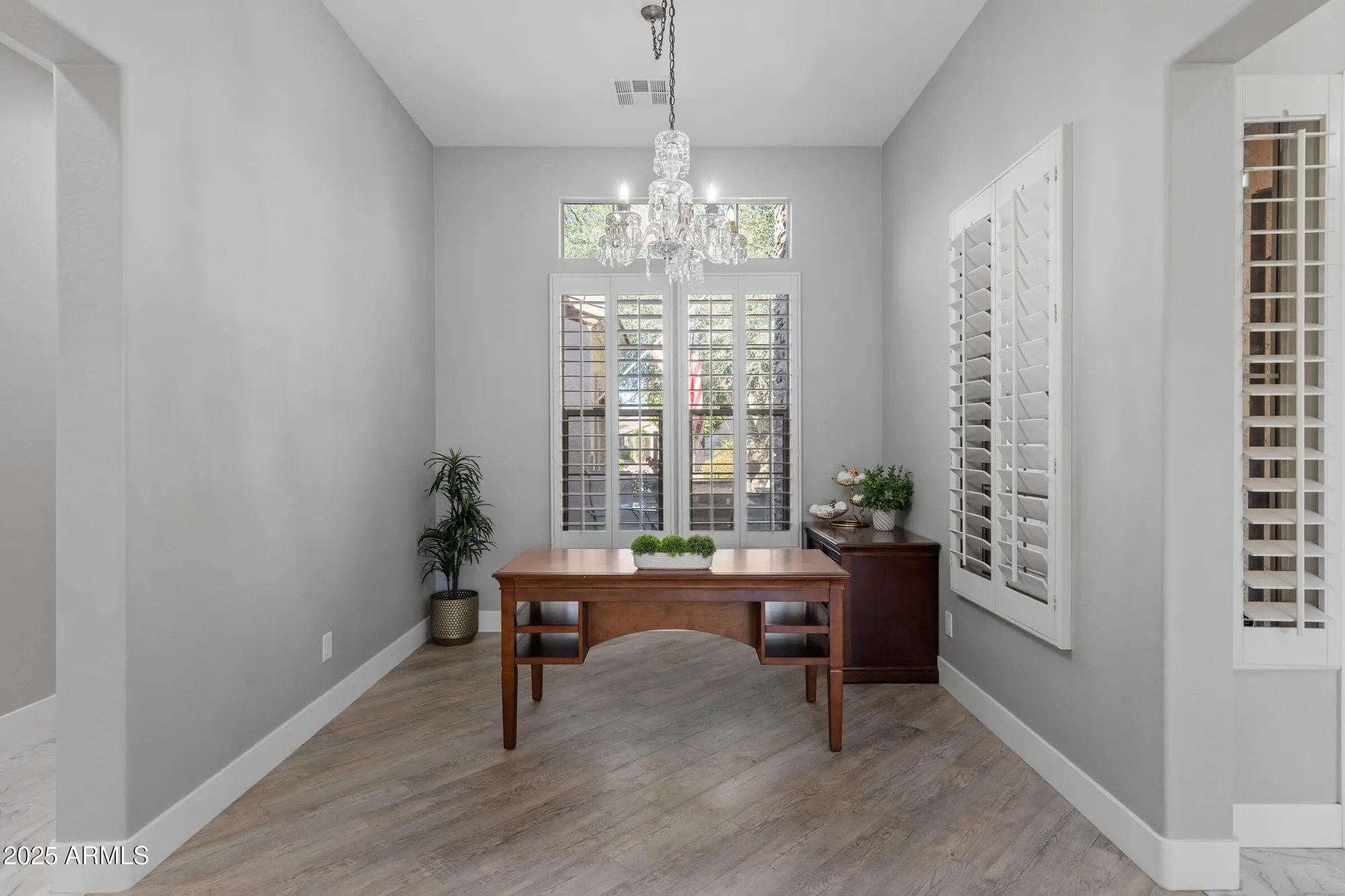 Property Slideshow image 38 of 61 | 4615 e sourwood dr, Gilbert, AZ, 85298