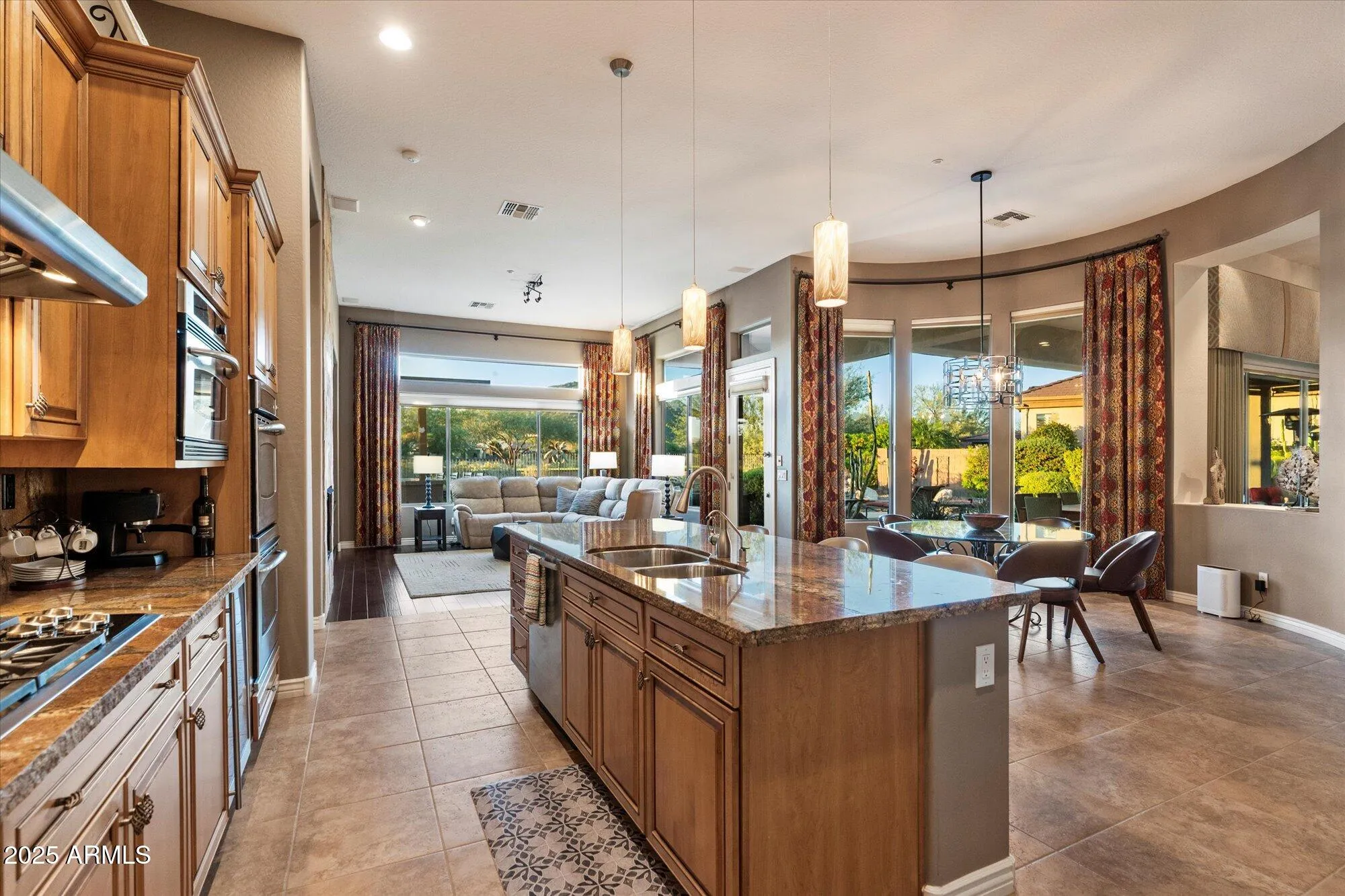 Property Slideshow image 17 of 52 | 41318 n club pointe dr, Anthem, AZ, 85086