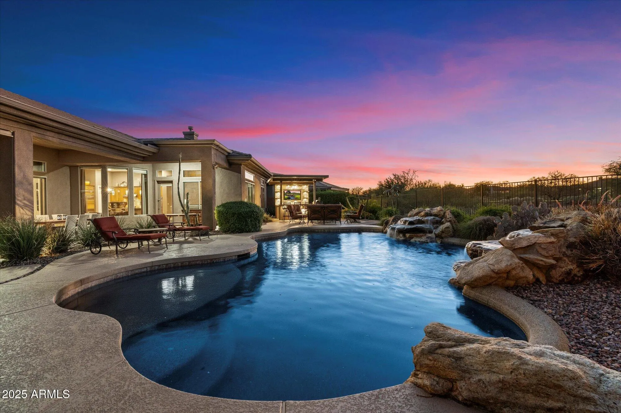 Property Slideshow image 45 of 52 | 41318 n club pointe dr, Anthem, AZ, 85086