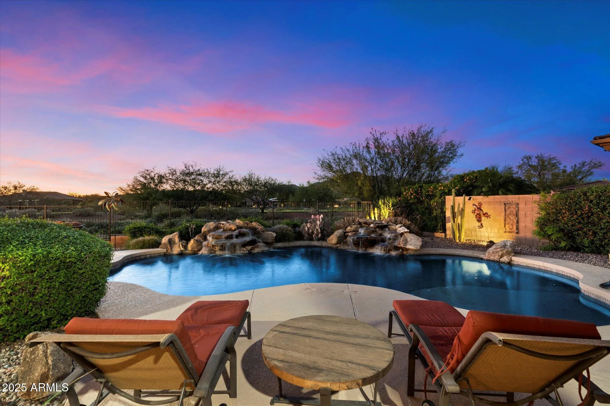Property Slideshow image 42 of 52 | 41318 n club pointe dr, Anthem, AZ, 85086