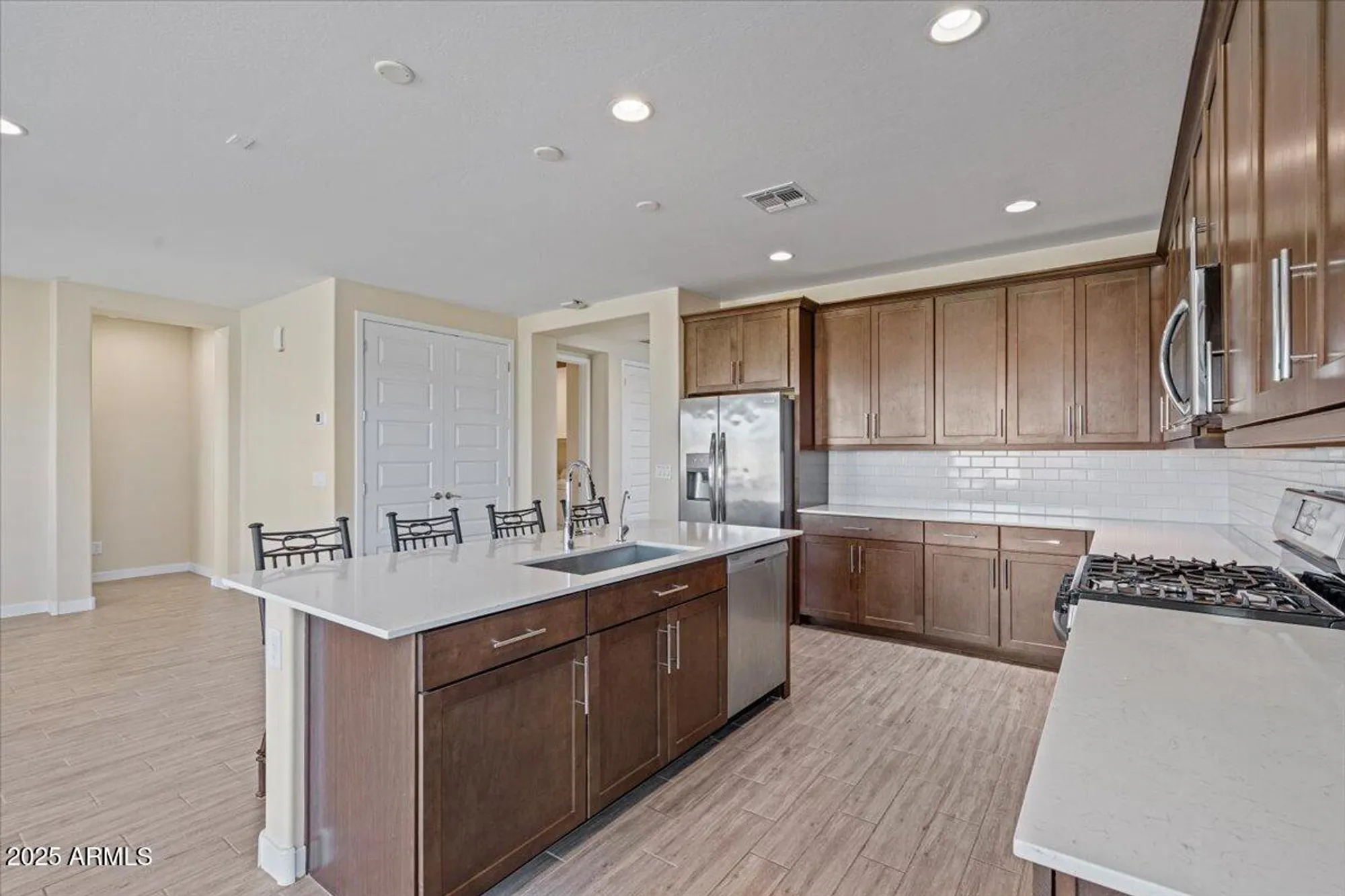 Property Slideshow image 4 of 32 | 25030 n 172nd ln, Surprise, AZ, 85387