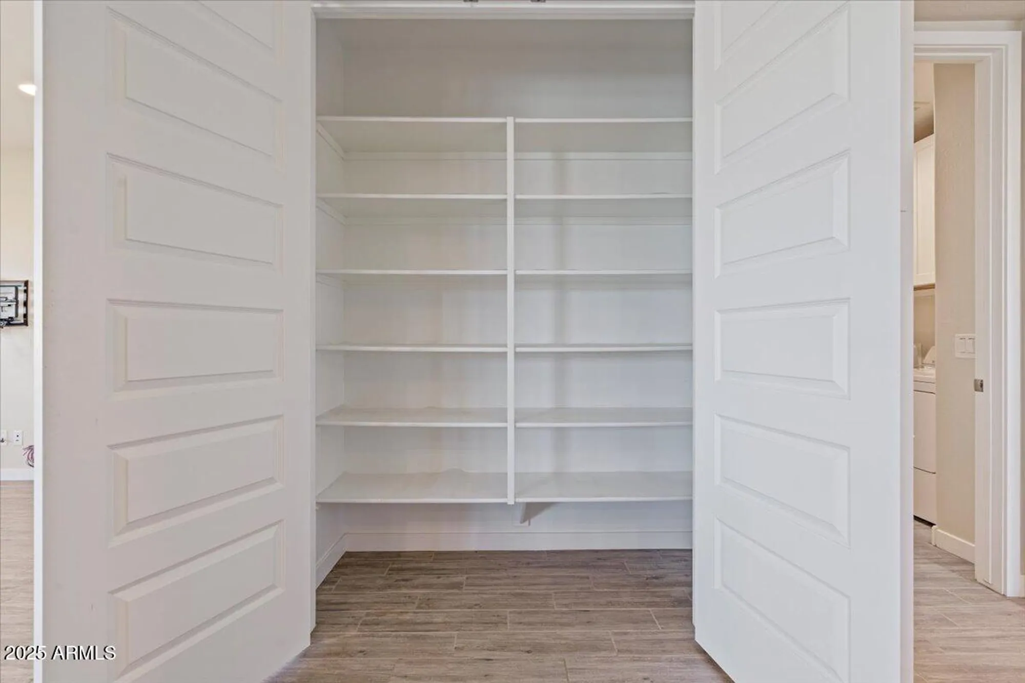 Property Slideshow image 9 of 32 | 25030 n 172nd ln, Surprise, AZ, 85387