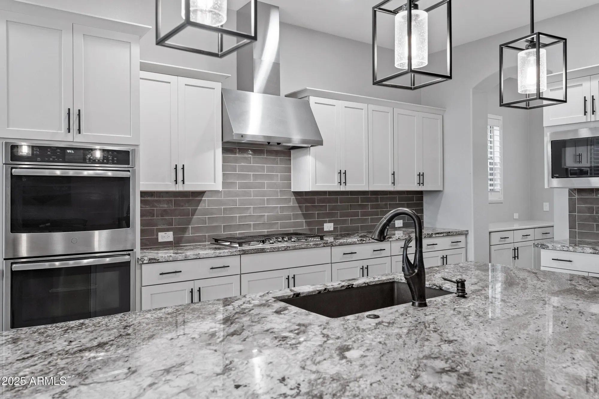 Property Slideshow image 15 of 71 | 20947 w mariposa st, Buckeye, AZ, 85396