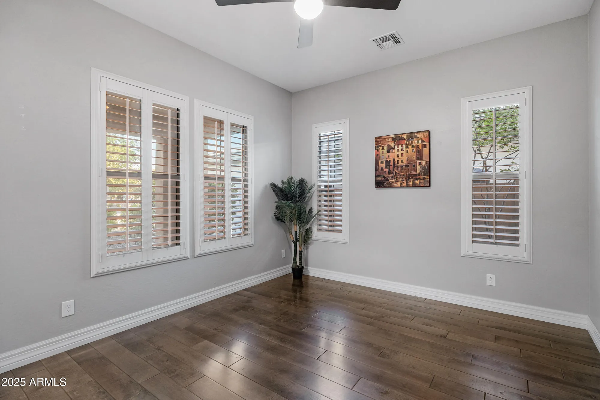 Property Slideshow image 24 of 71 | 20947 w mariposa st, Buckeye, AZ, 85396