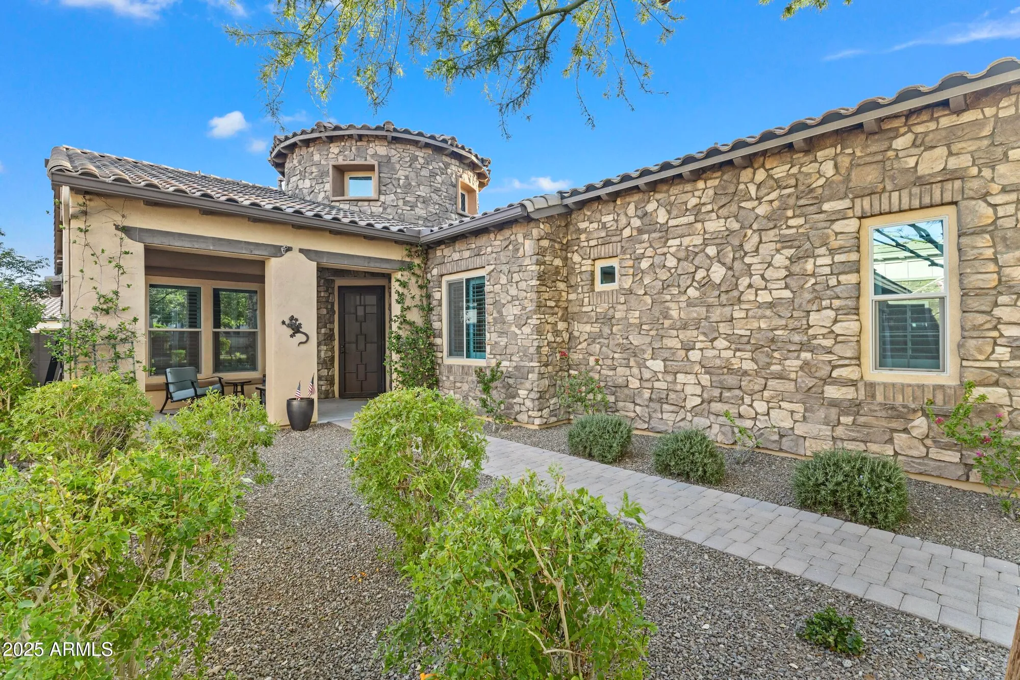 Property Slideshow image 5 of 71 | 20947 w mariposa st, Buckeye, AZ, 85396