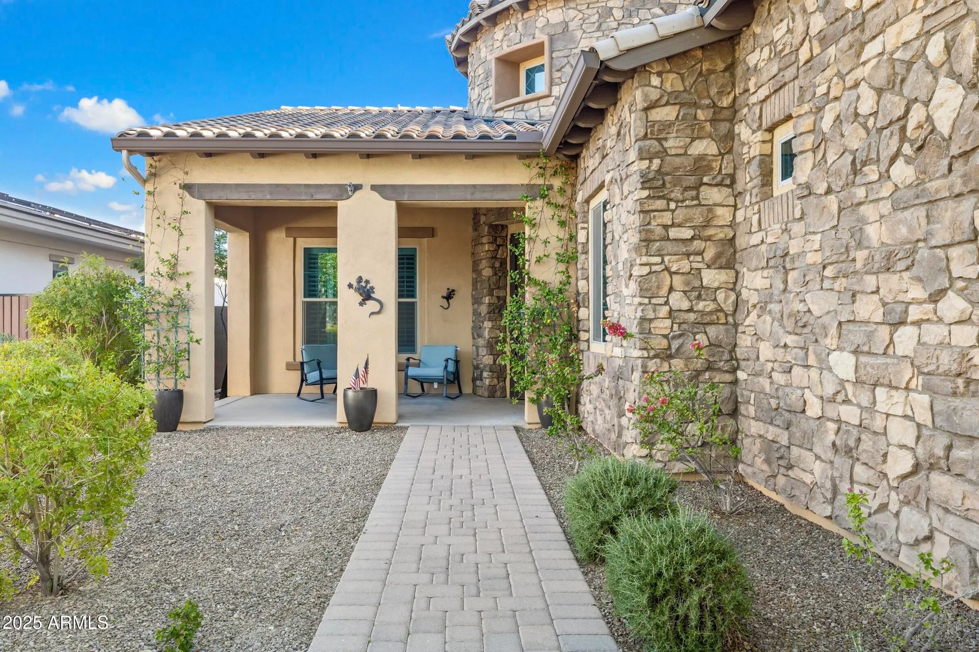 Property Slideshow image 7 of 71 | 20947 w mariposa st, Buckeye, AZ, 85396