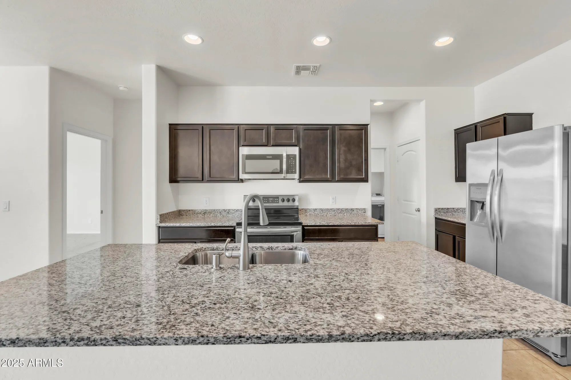 Property Slideshow image 4 of 30 | 2405 e san lorenzo trl, Casa Grande, AZ, 85194