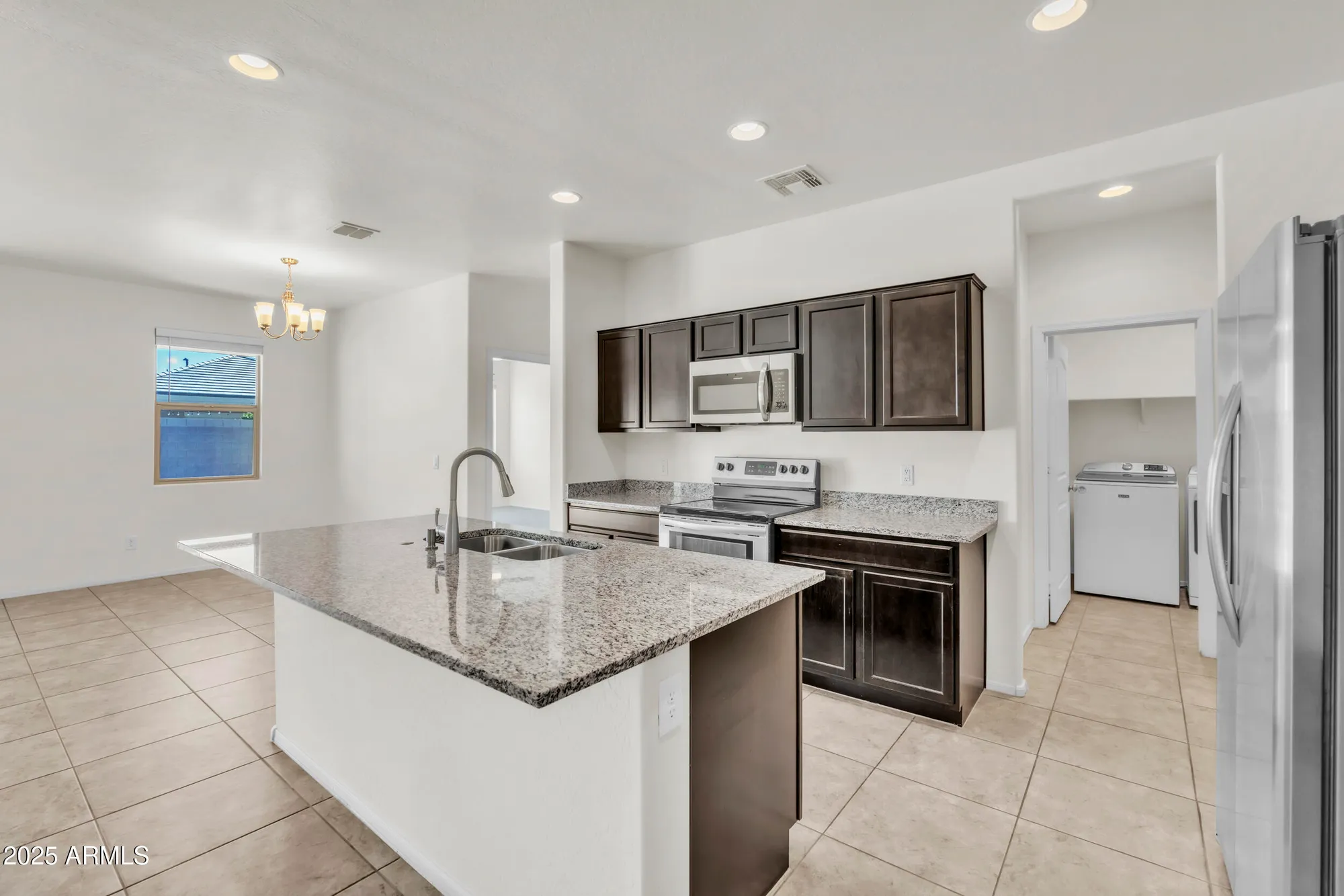 Property Slideshow image 3 of 30 | 2405 e san lorenzo trl, Casa Grande, AZ, 85194