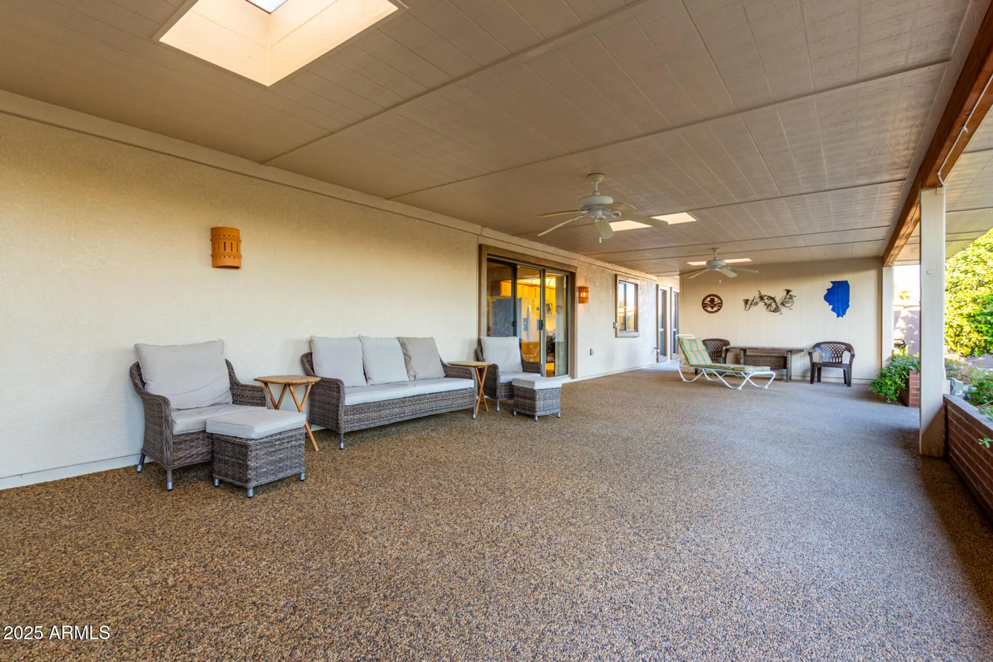 Property Slideshow image 4 of 36 | 11065 w edgewood dr, Sun City, AZ, 85351