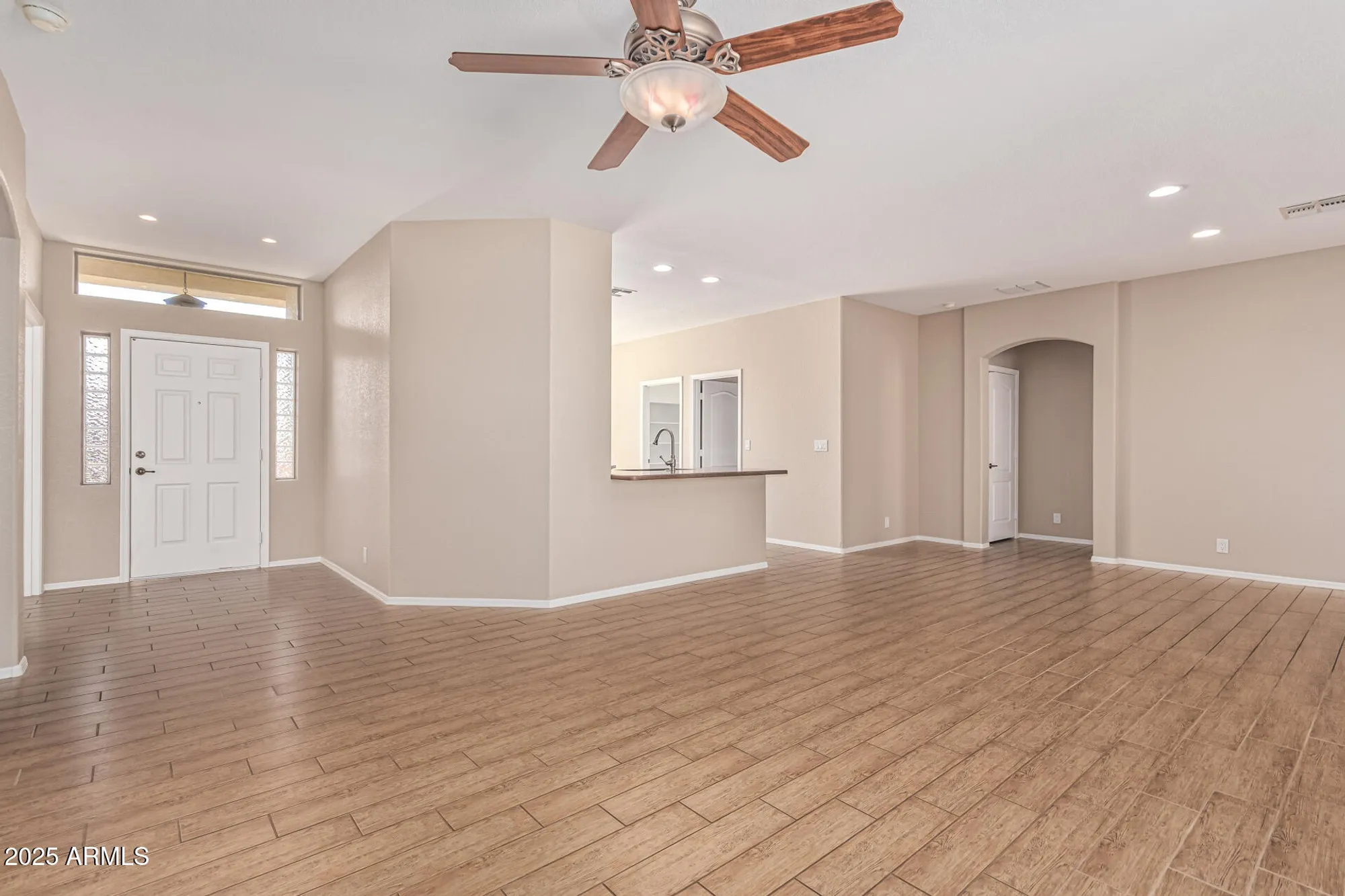 Property Slideshow image 2 of 38 | 10946 e oro ave, Mesa, AZ, 85212