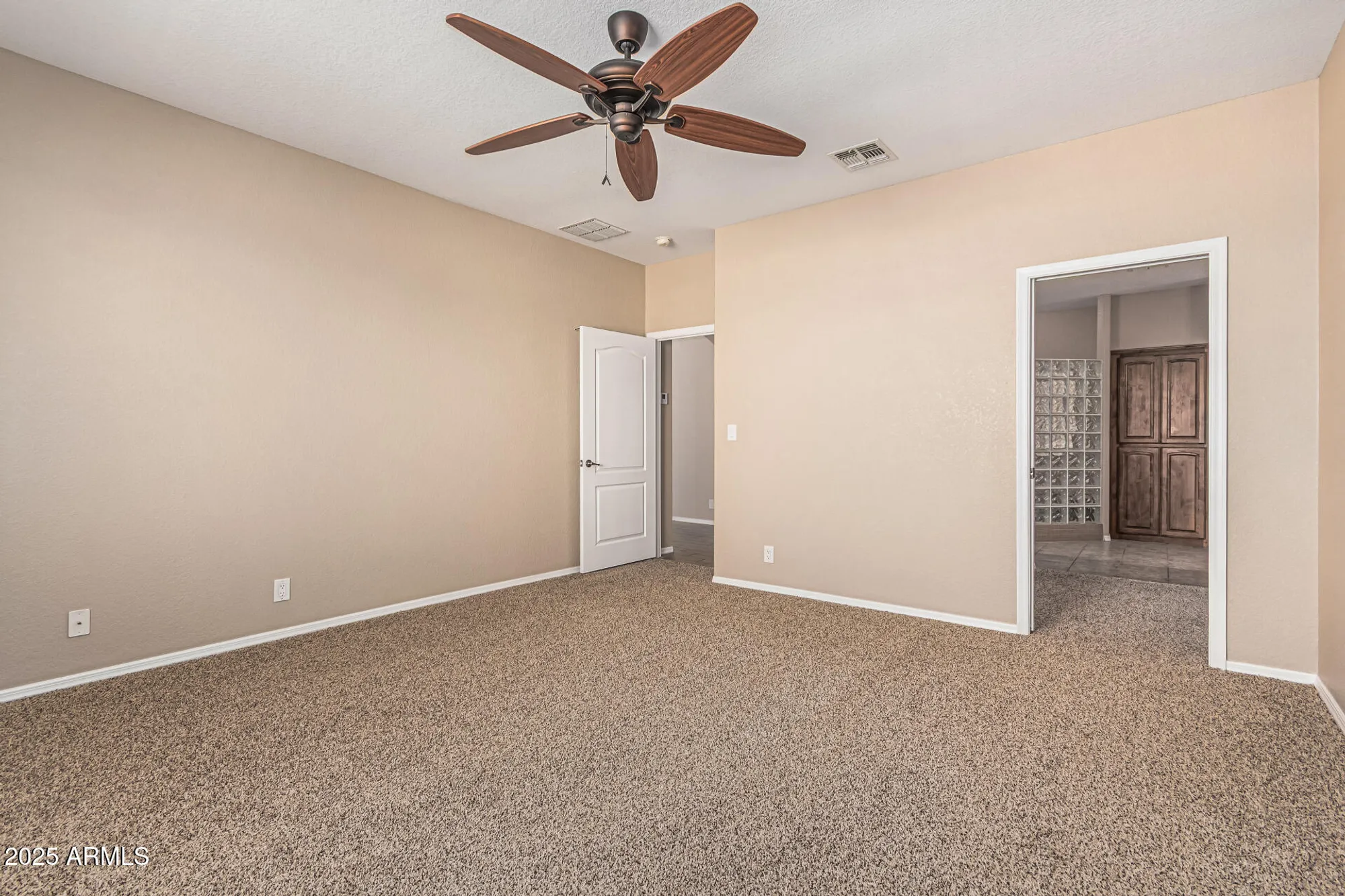 Property Slideshow image 21 of 38 | 10946 e oro ave, Mesa, AZ, 85212