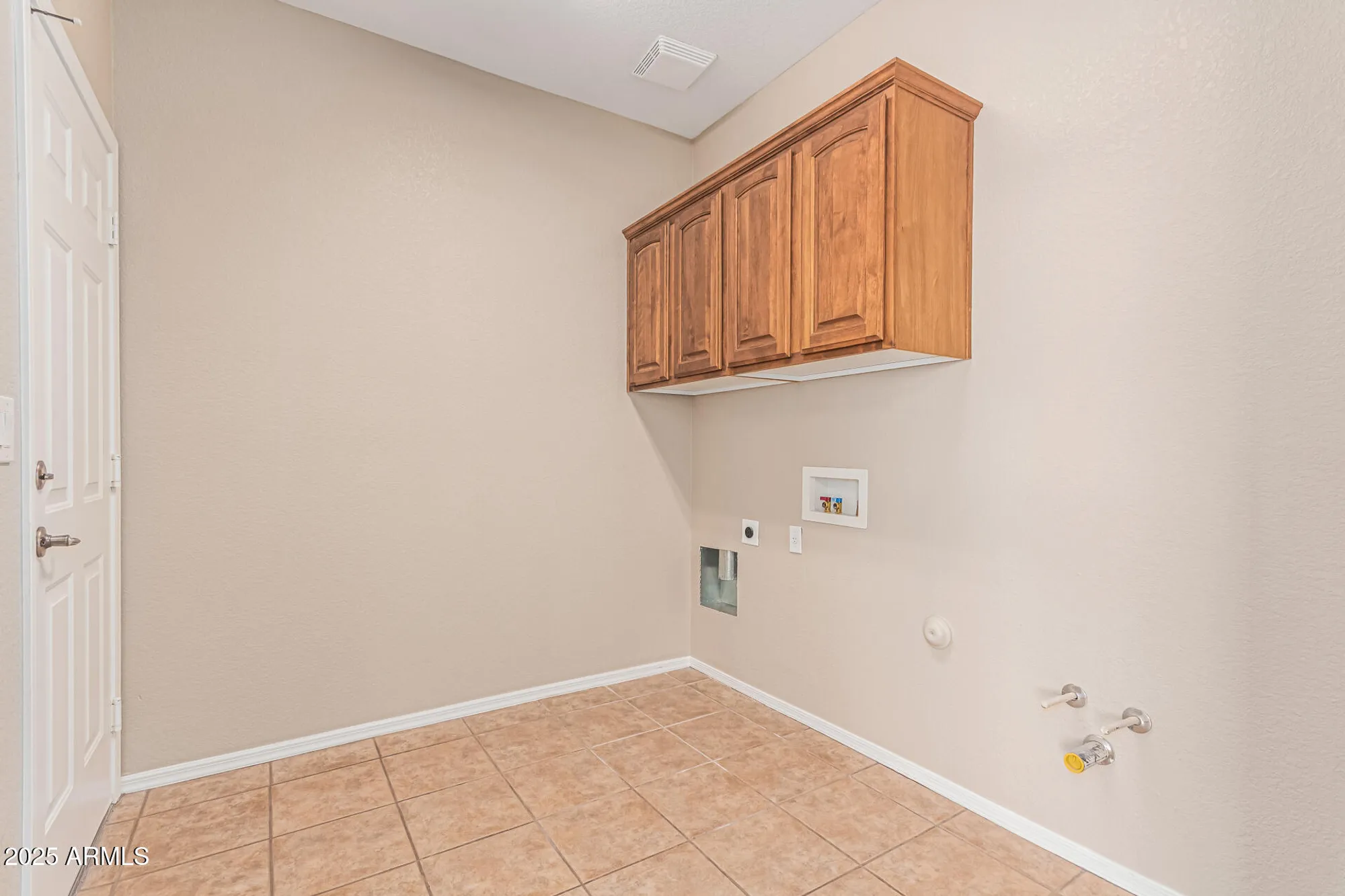 Property Slideshow image 32 of 38 | 10946 e oro ave, Mesa, AZ, 85212