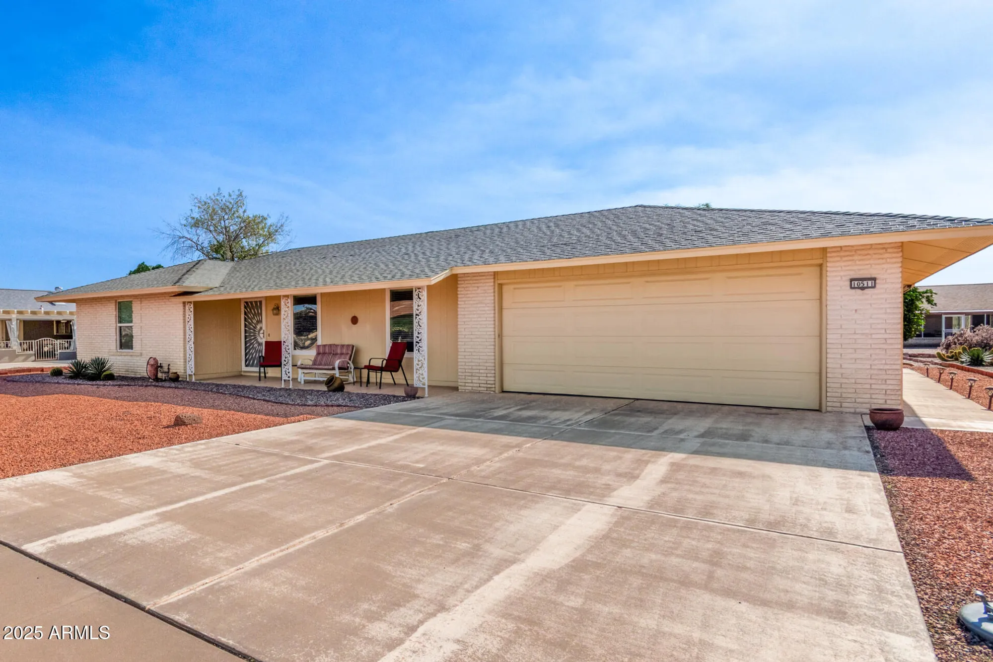 Property Slideshow image 1 of 33 | 10511 w edgewood dr, Sun City, AZ, 85351