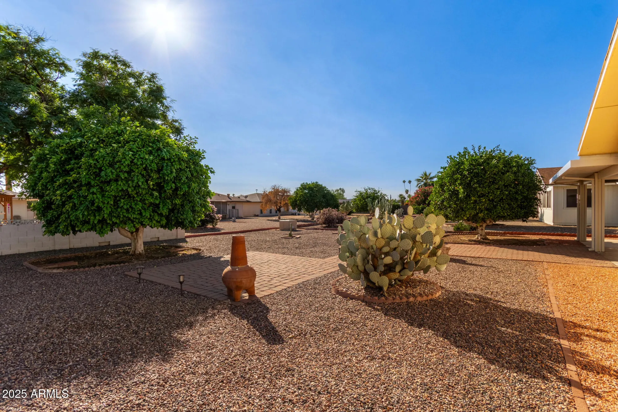 Property Slideshow image 20 of 33 | 10511 w edgewood dr, Sun City, AZ, 85351