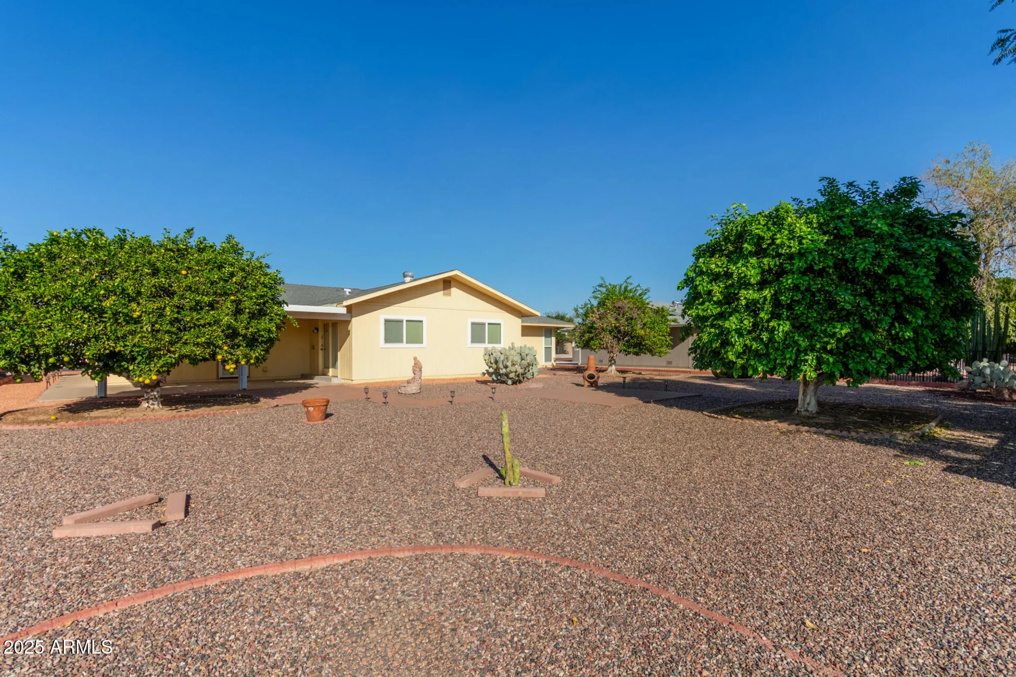 Property Slideshow image 23 of 33 | 10511 w edgewood dr, Sun City, AZ, 85351