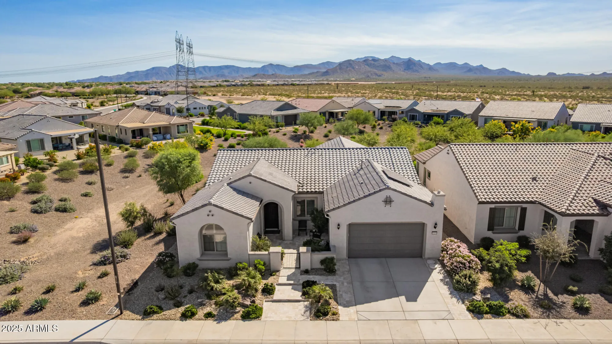 Property Slideshow image 3 of 37 | 20283 n wagner wash dr, Buckeye, AZ, 85396