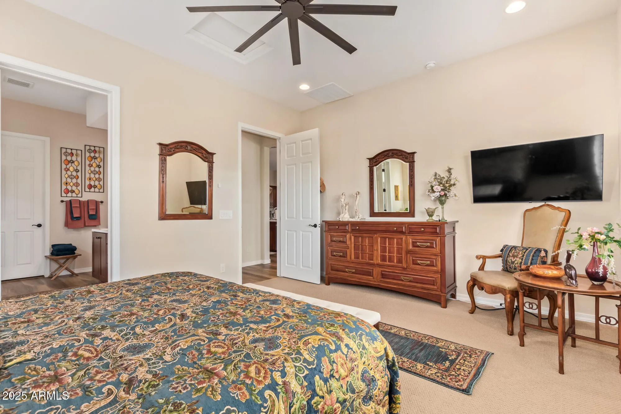 Property Slideshow image 14 of 37 | 20283 n wagner wash dr, Buckeye, AZ, 85396