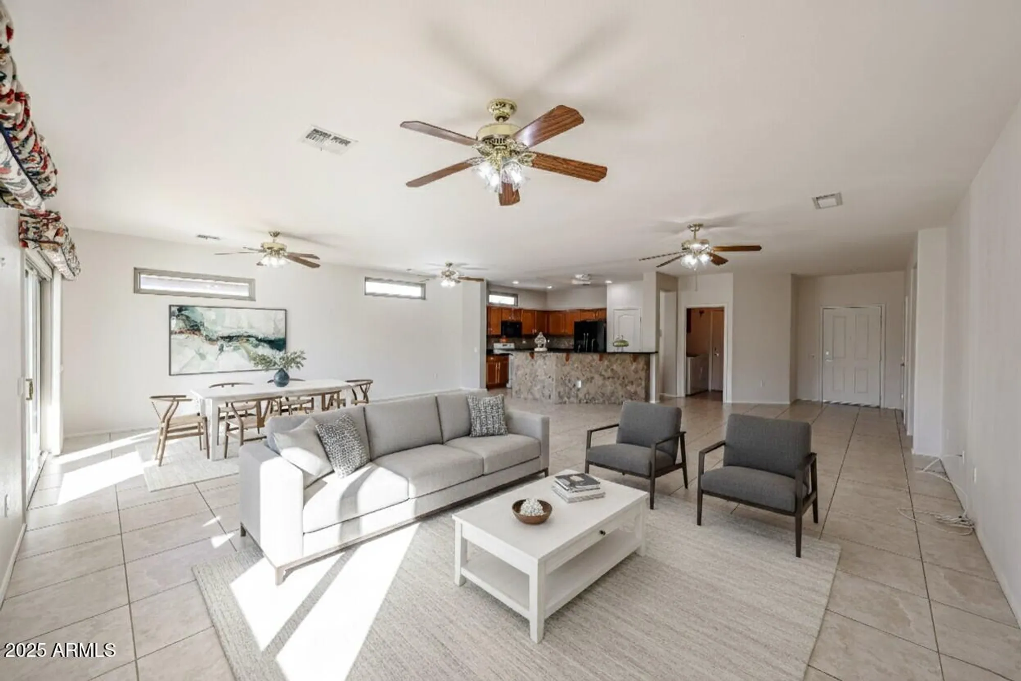 Property Slideshow image 13 of 40 | 16505 w lone tree ct, Surprise, AZ, 85374