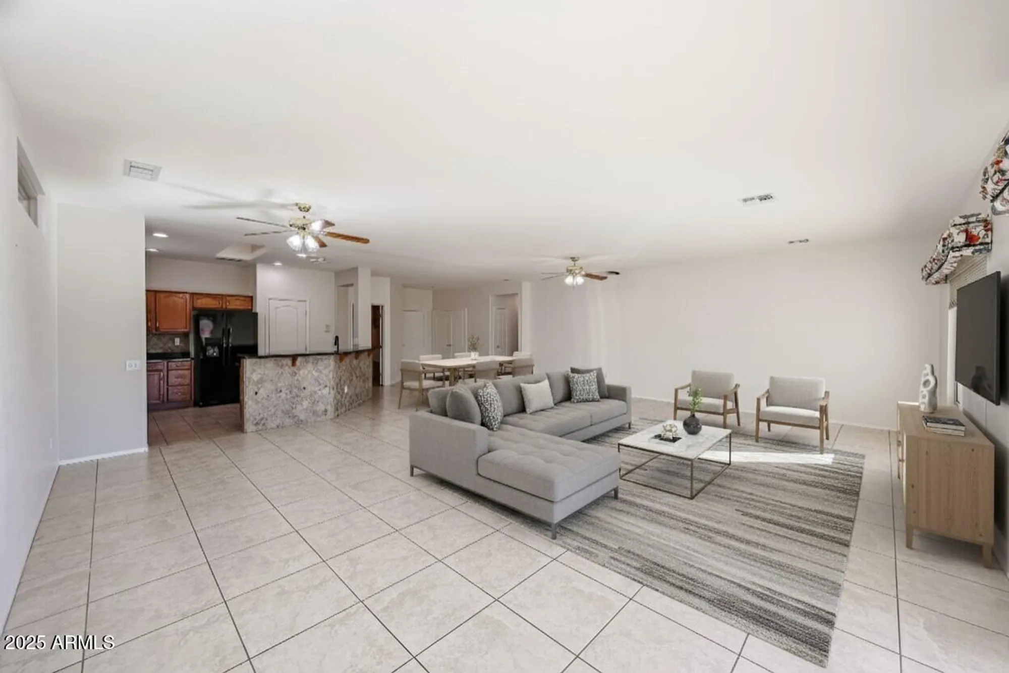 Property Slideshow image 11 of 40 | 16505 w lone tree ct, Surprise, AZ, 85374