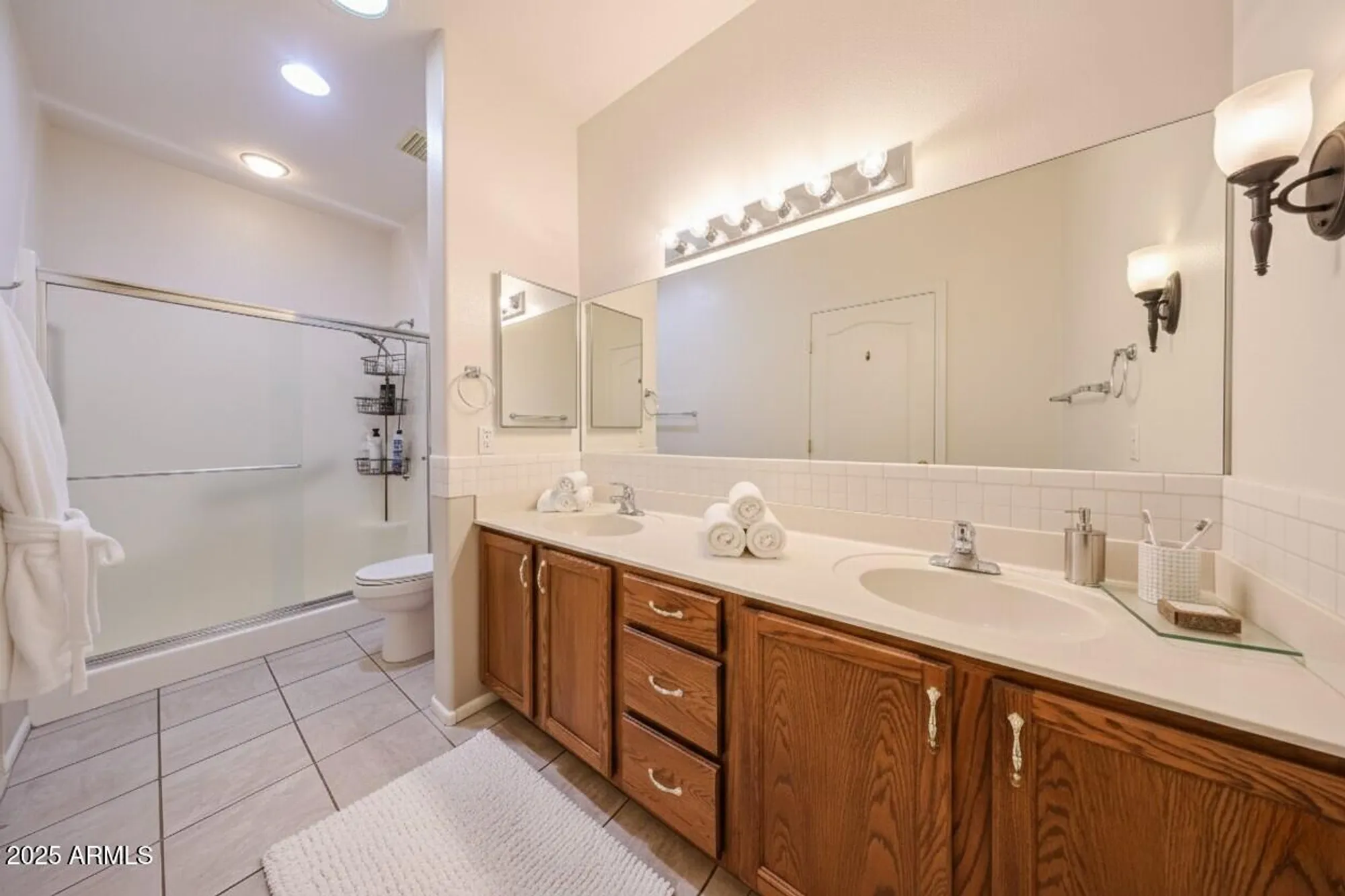 Property Slideshow image 23 of 40 | 16505 w lone tree ct, Surprise, AZ, 85374