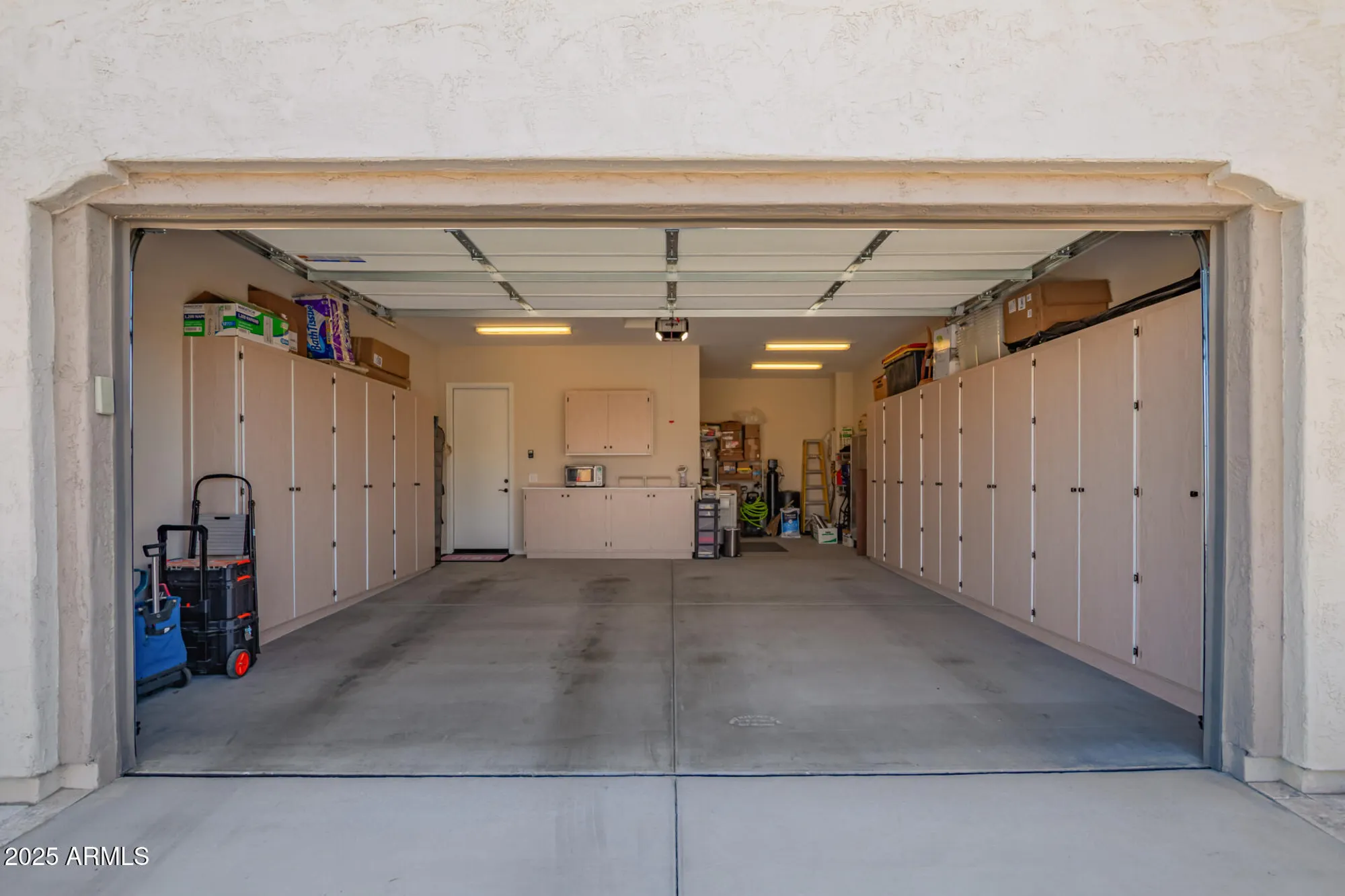 Property Slideshow image 30 of 37 | 20283 n wagner wash dr, Buckeye, AZ, 85396