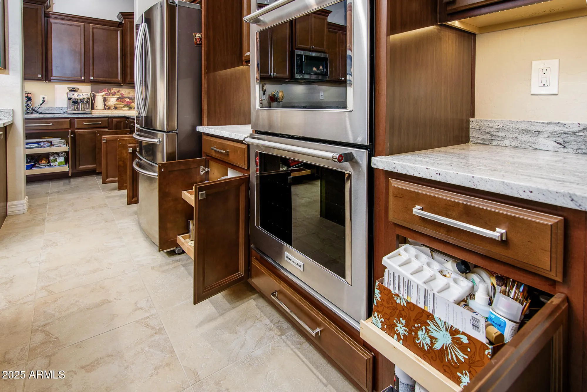 Property Slideshow image 15 of 41 | 41681 w solstice ct, Maricopa, AZ, 85138