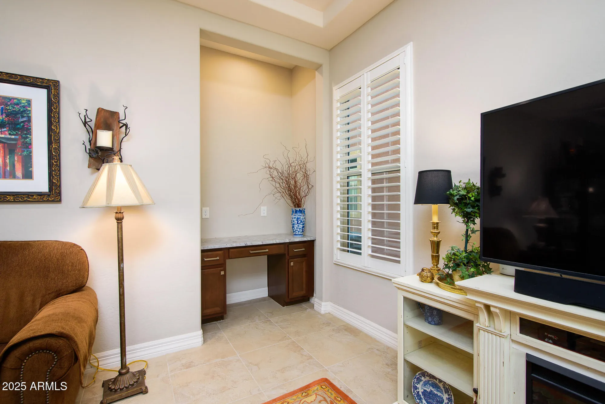 Property Slideshow image 9 of 41 | 41681 w solstice ct, Maricopa, AZ, 85138