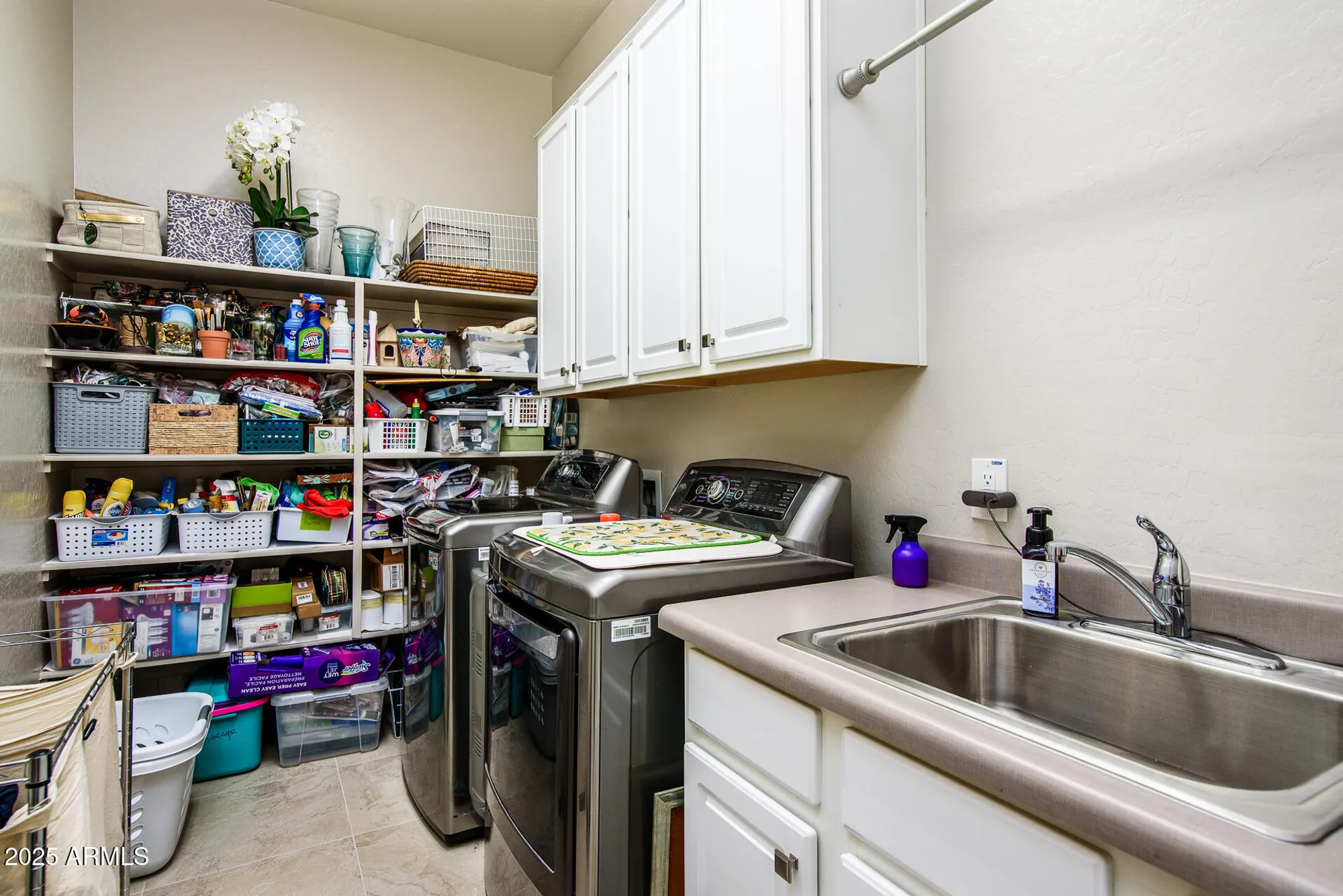 Property Slideshow image 33 of 41 | 41681 w solstice ct, Maricopa, AZ, 85138