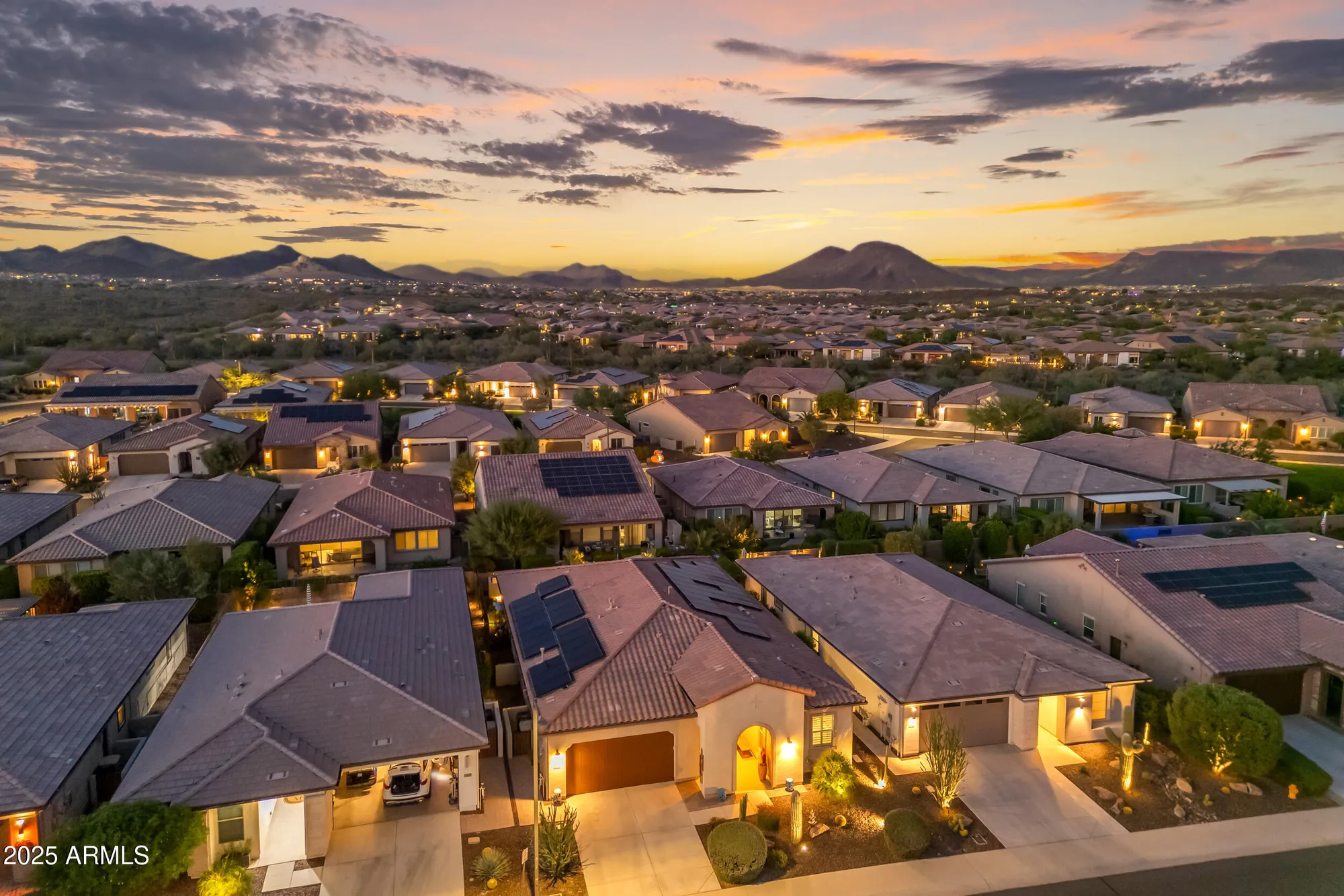Property Slideshow image 5 of 75 | 13420 w katharine way, Peoria, AZ, 85383