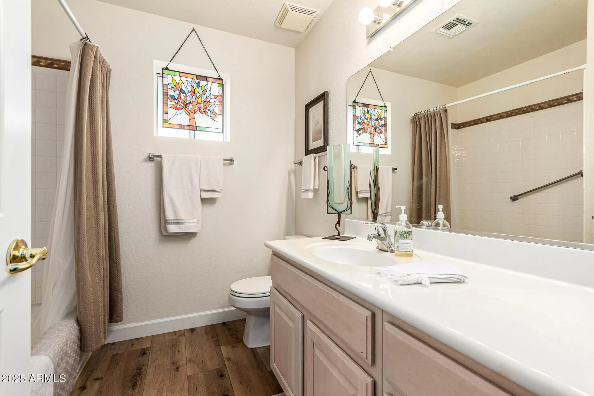 Property Slideshow image 26 of 36 | 11410 e medina ave, Mesa, AZ, 85209