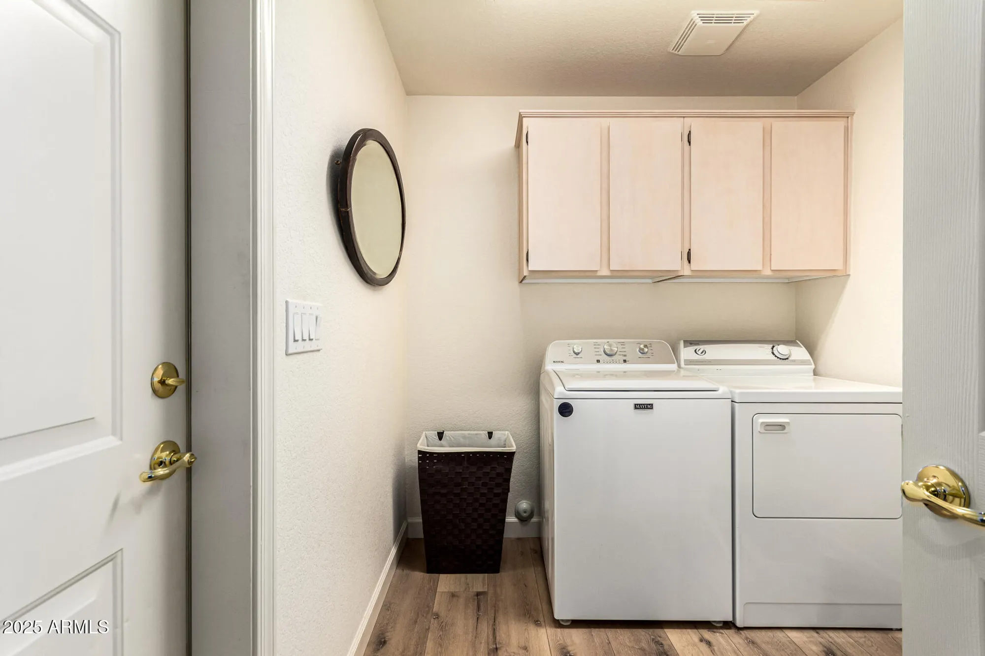 Property Slideshow image 27 of 36 | 11410 e medina ave, Mesa, AZ, 85209