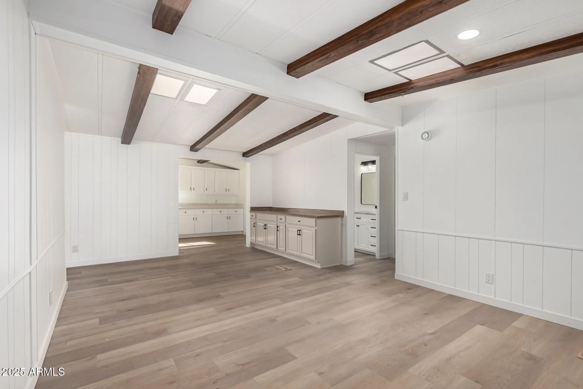 Property Slideshow image 5 of 31 | 826 s 82nd pl, Mesa, AZ, 85208