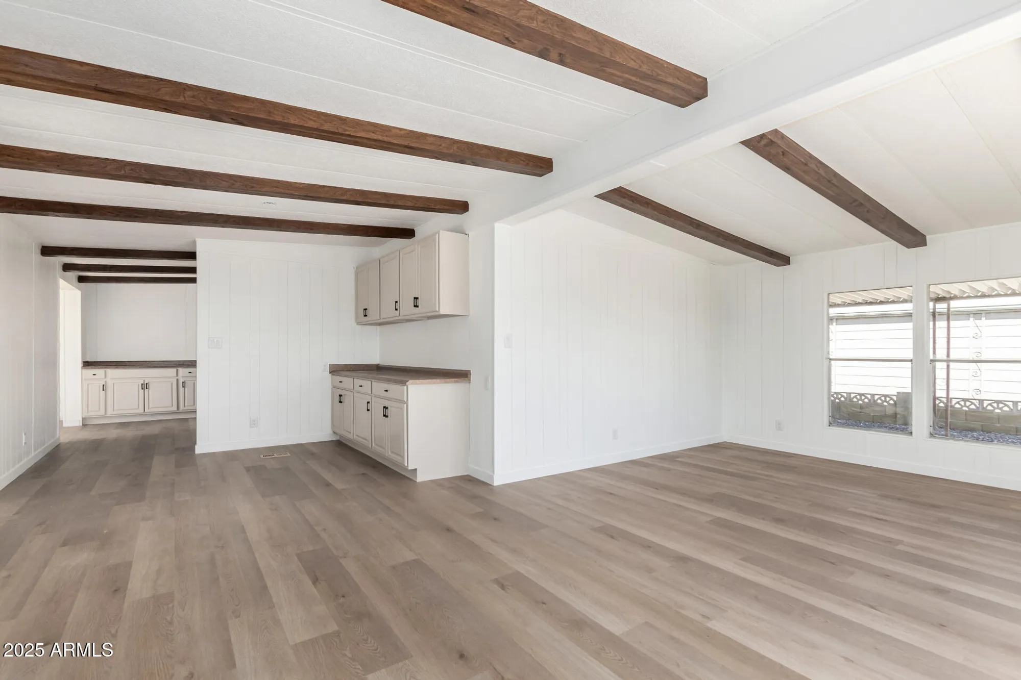 Property Slideshow image 8 of 31 | 826 s 82nd pl, Mesa, AZ, 85208