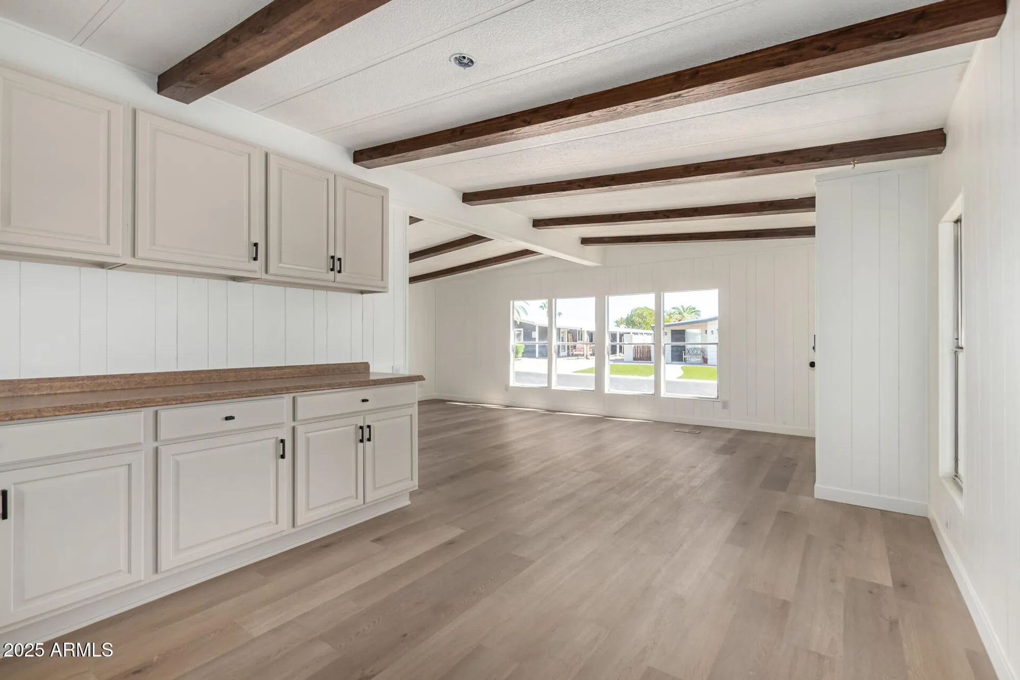 Property Slideshow image 9 of 31 | 826 s 82nd pl, Mesa, AZ, 85208