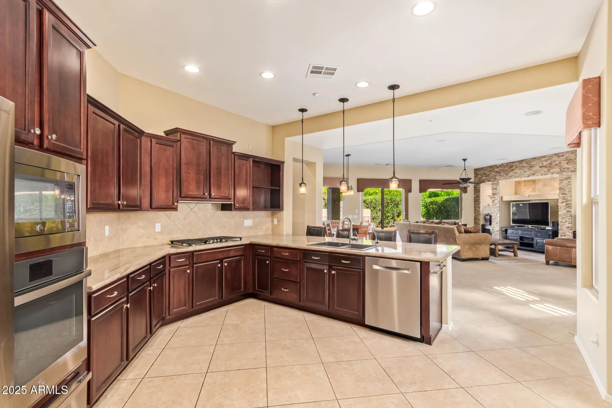 Property Slideshow image 19 of 55 | 12652 w maya way, Peoria, AZ, 85383
