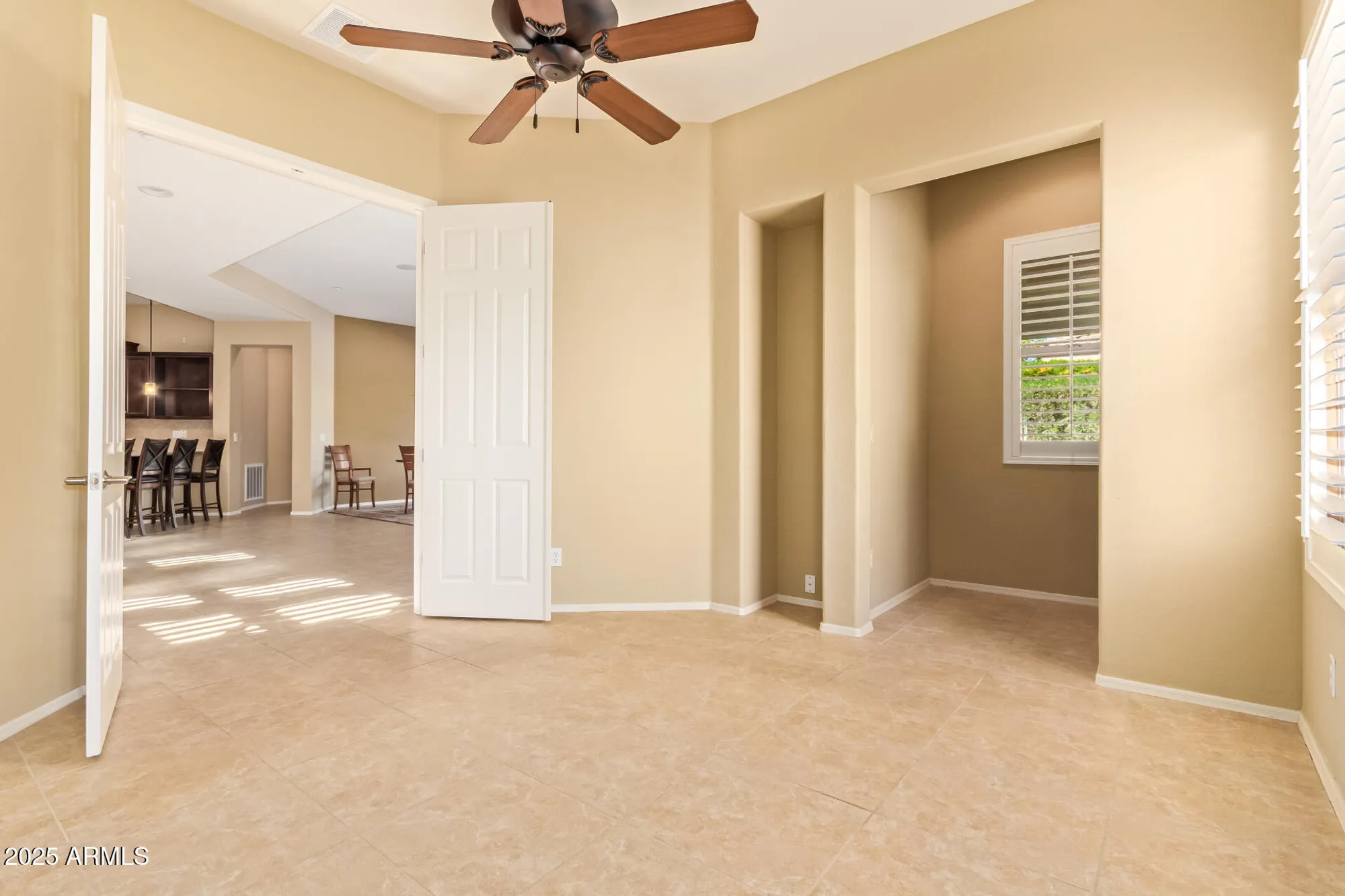 Property Slideshow image 33 of 55 | 12652 w maya way, Peoria, AZ, 85383