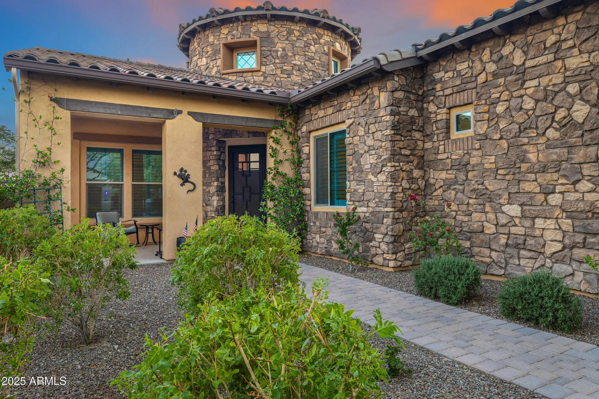 Property Slideshow image 6 of 71 | 20947 w mariposa st, Buckeye, AZ, 85396