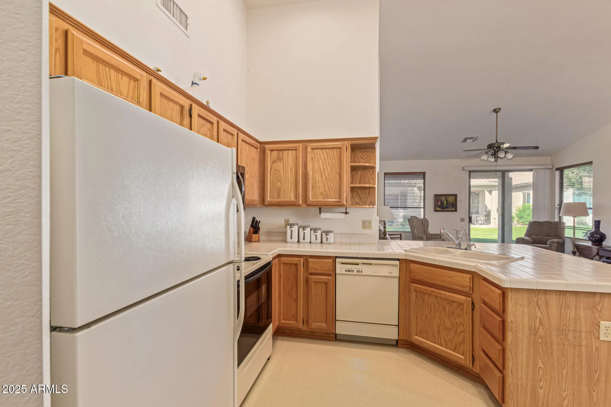 Property Slideshow image 8 of 43 | 23808 s vacation way, Sun Lakes, AZ, 85248