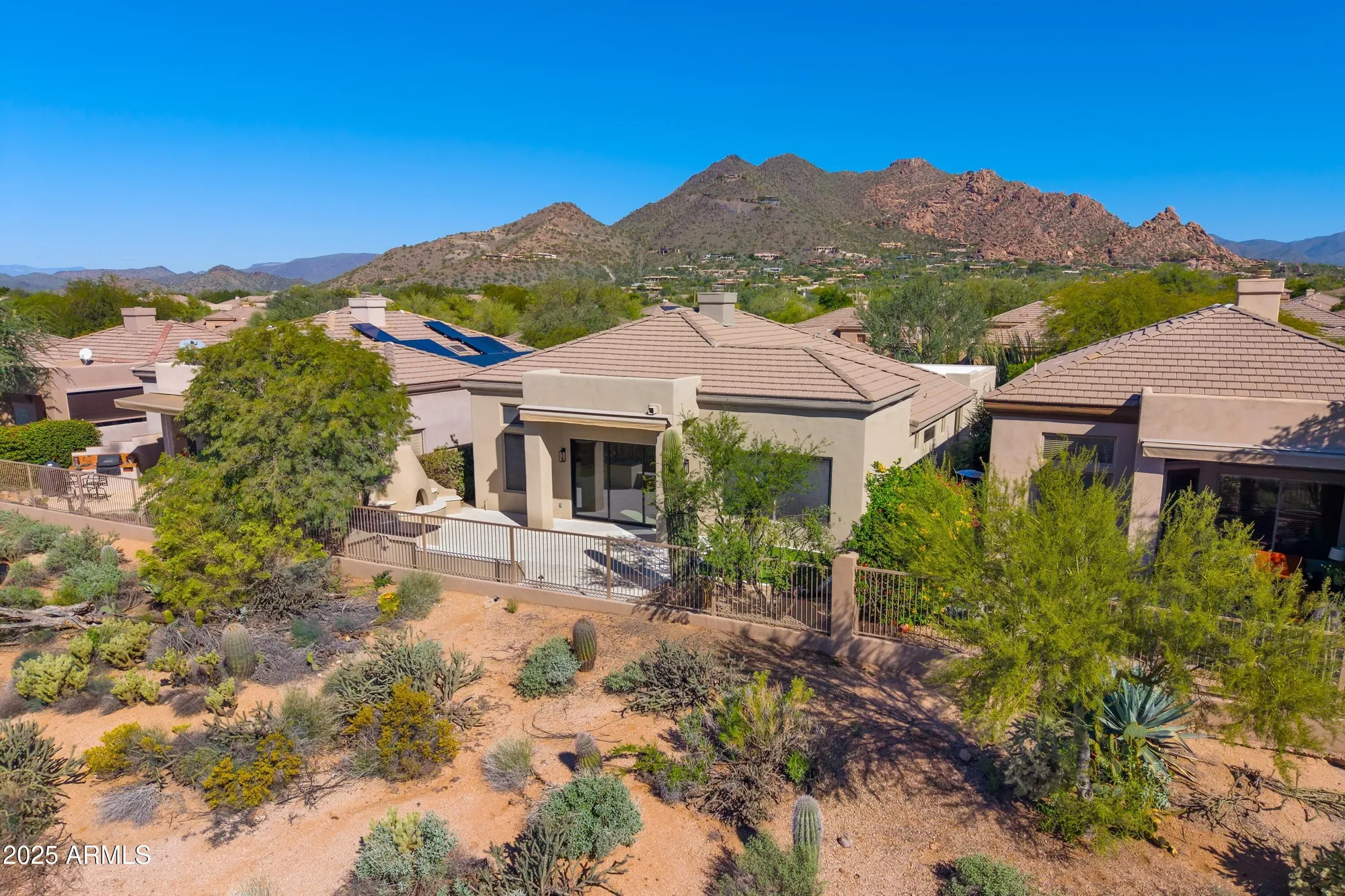 Property Slideshow image 31 of 38 | 6489 e shooting star way, Scottsdale, AZ, 85266