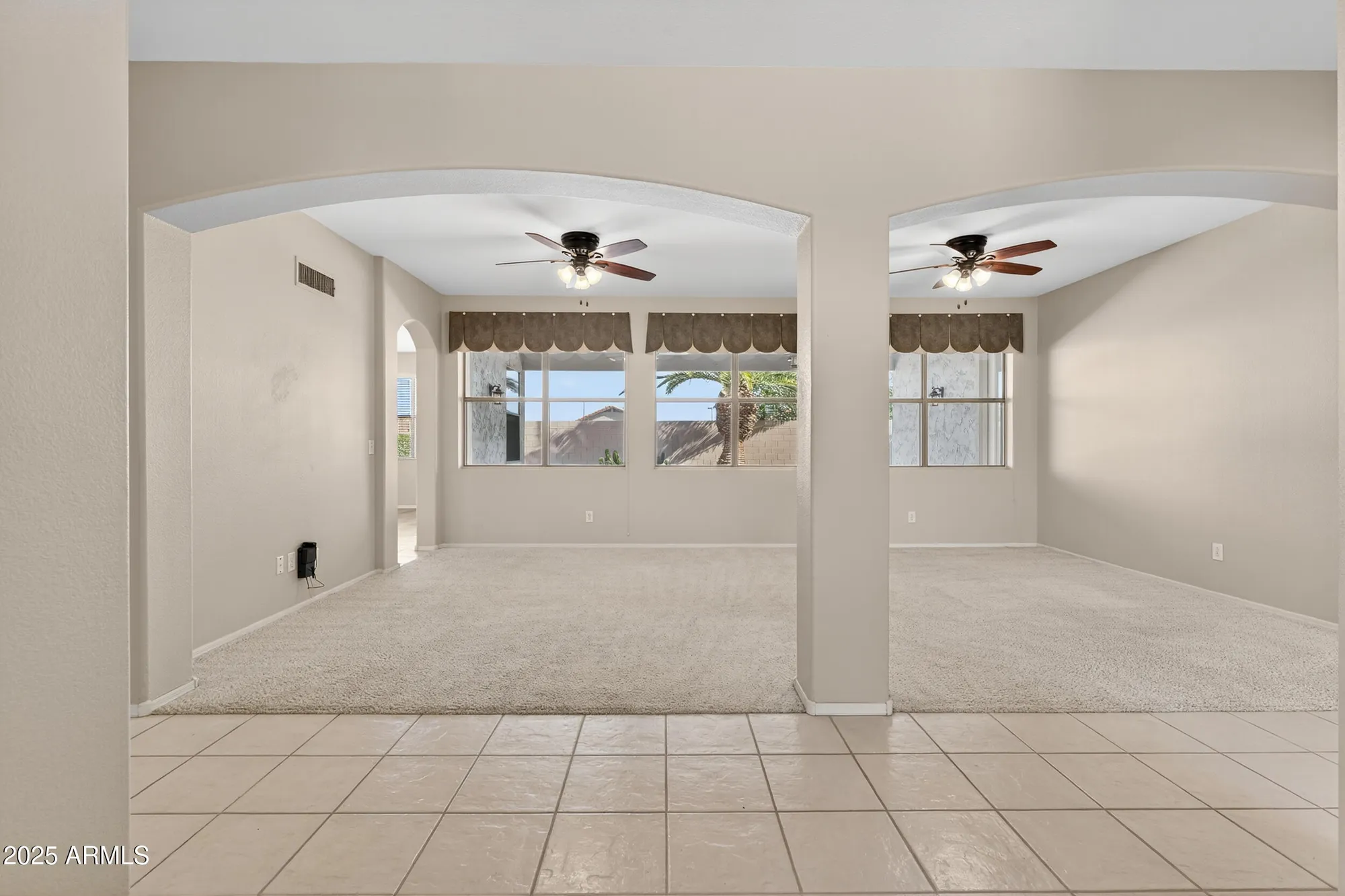 Property Slideshow image 5 of 43 | 17731 n becke ln, Surprise, AZ, 85374
