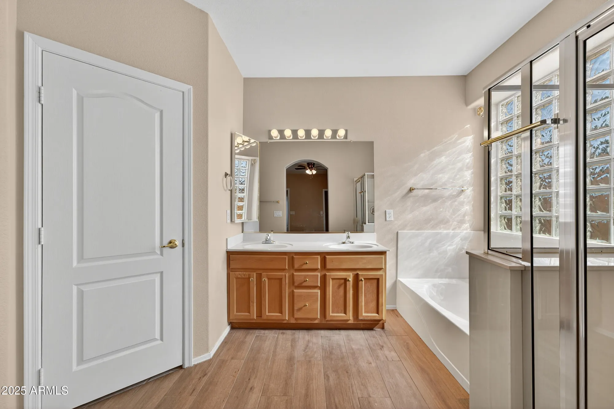 Property Slideshow image 36 of 43 | 17731 n becke ln, Surprise, AZ, 85374