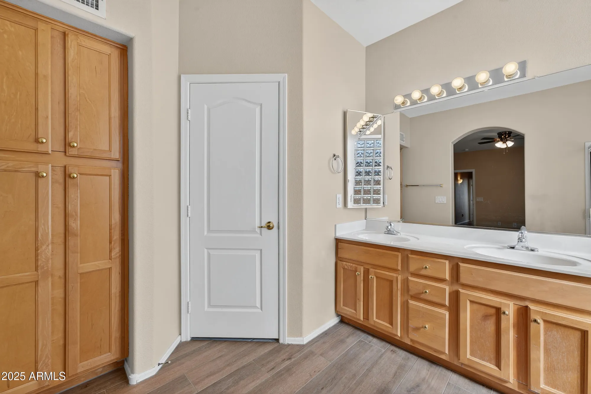 Property Slideshow image 37 of 43 | 17731 n becke ln, Surprise, AZ, 85374