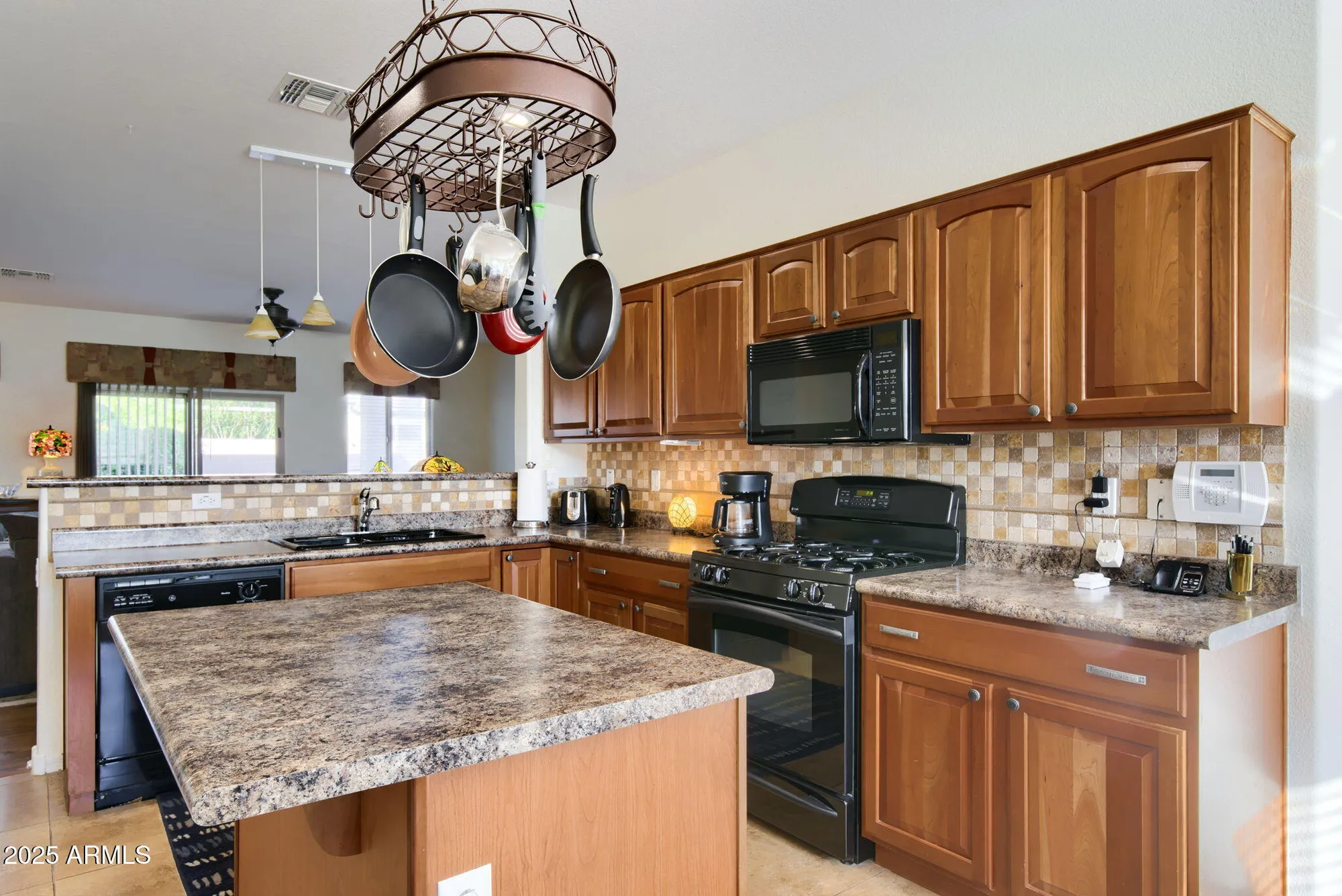 Property Slideshow image 10 of 24 | 3530 e firestone dr, Chandler, AZ, 85249