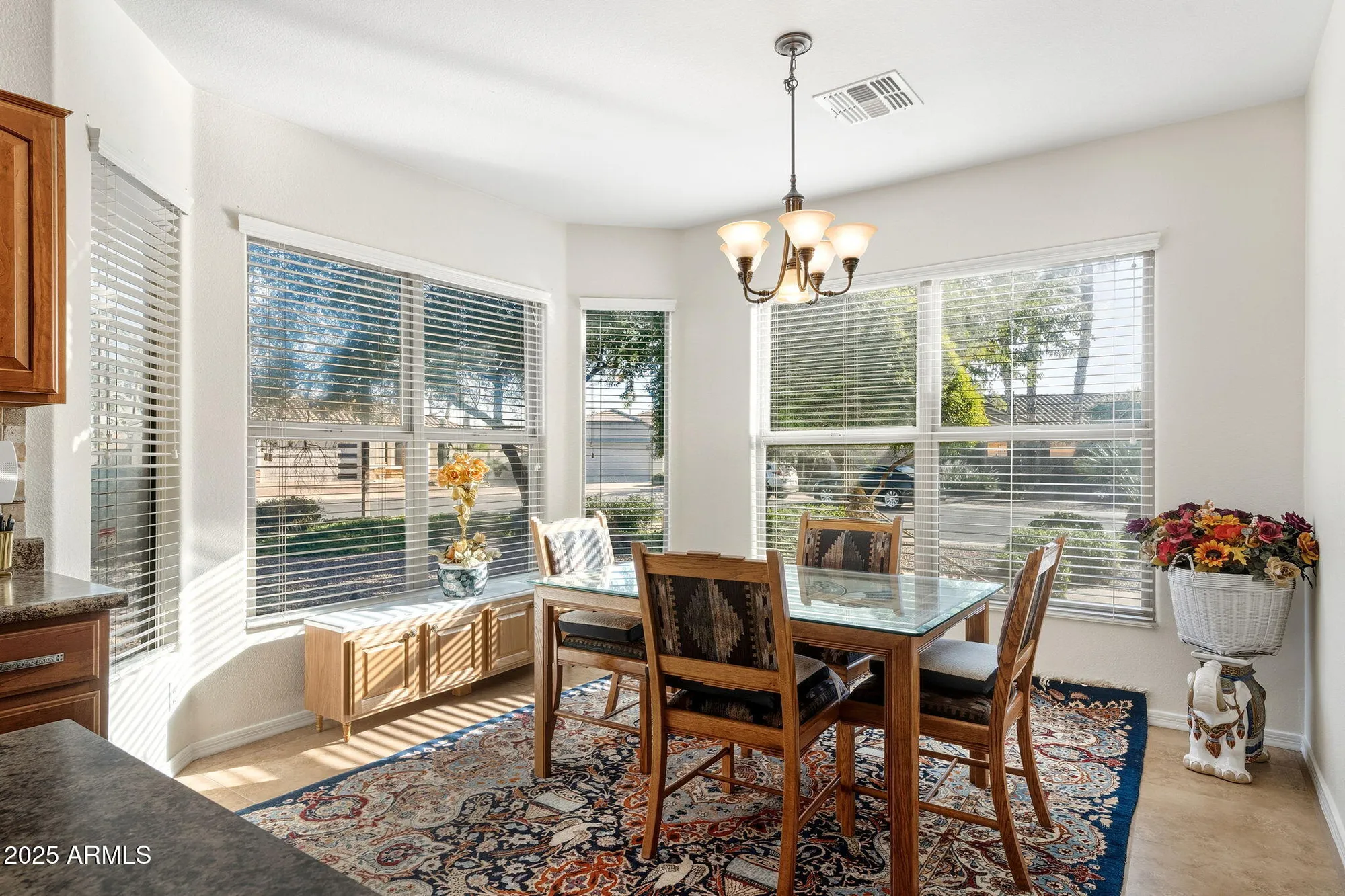 Property Slideshow image 8 of 24 | 3530 e firestone dr, Chandler, AZ, 85249