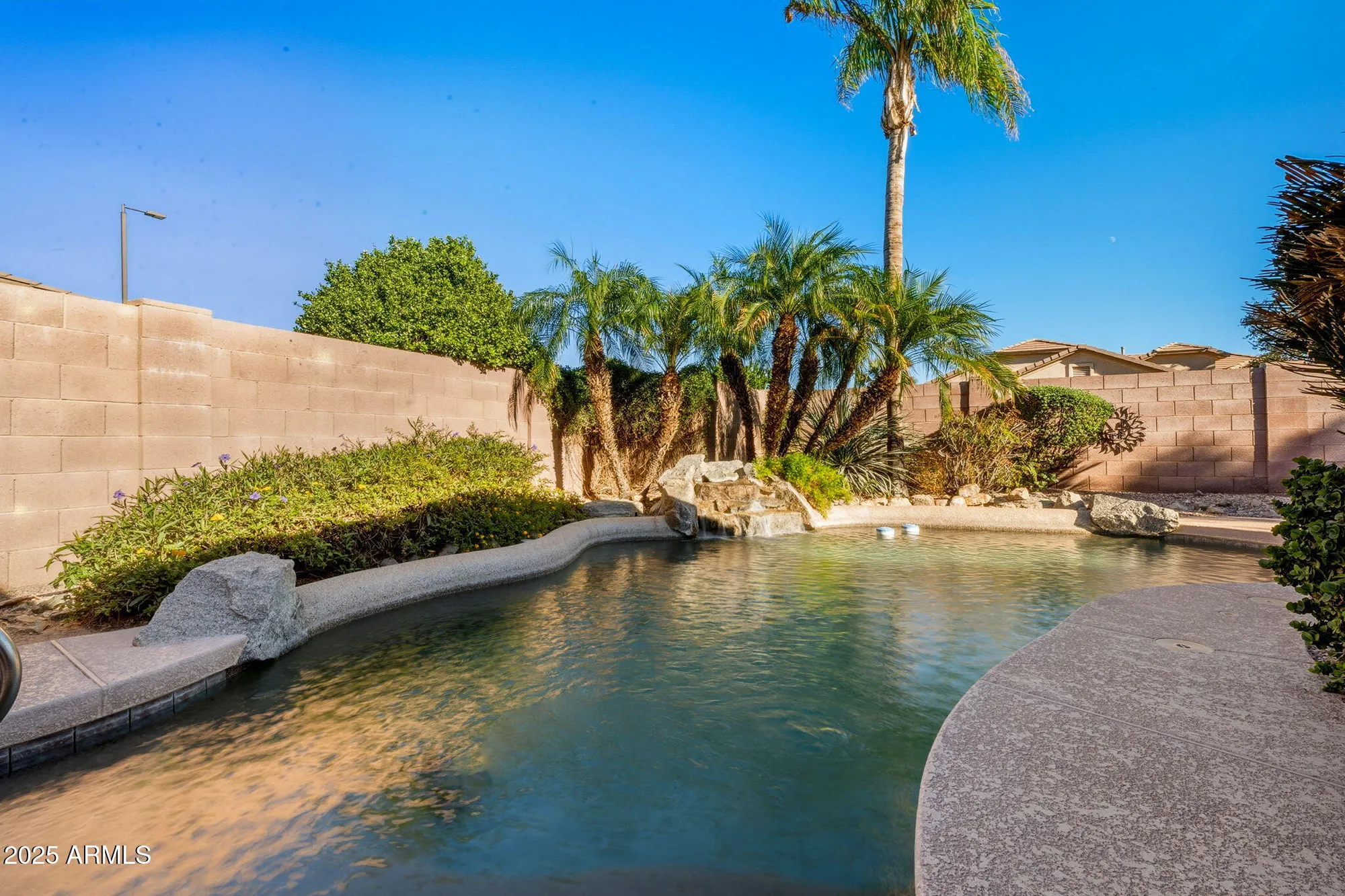 Property Slideshow image 19 of 24 | 3530 e firestone dr, Chandler, AZ, 85249