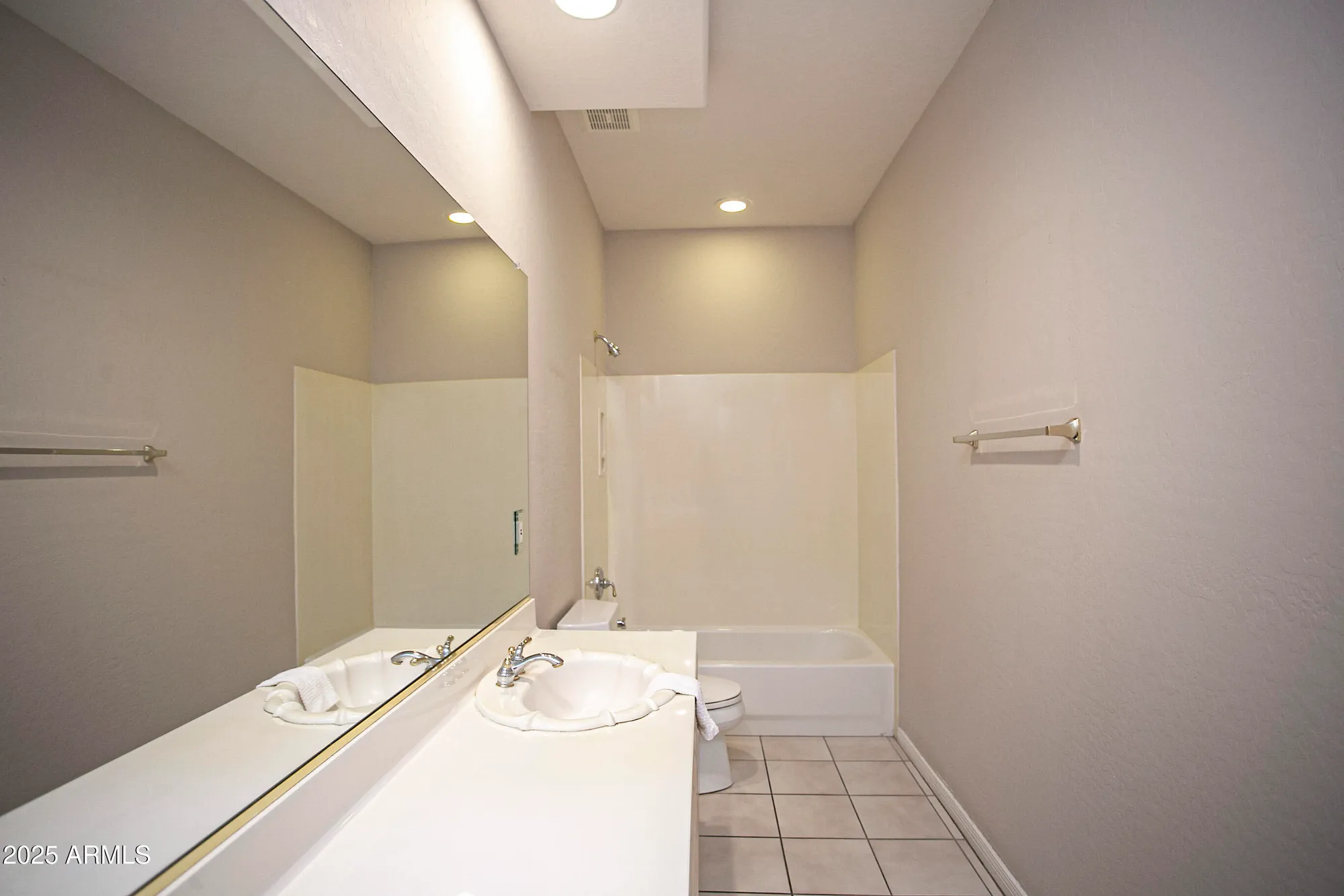 Property Slideshow image 31 of 37 | 7083 e whispering mesquite trl, Scottsdale, AZ, 85266