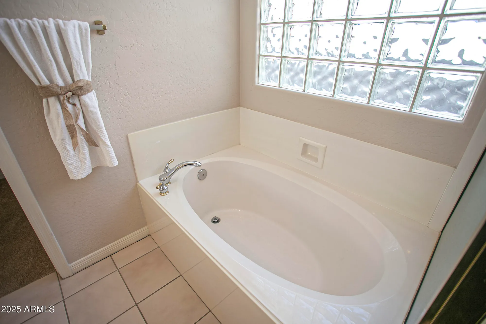 Property Slideshow image 24 of 37 | 7083 e whispering mesquite trl, Scottsdale, AZ, 85266