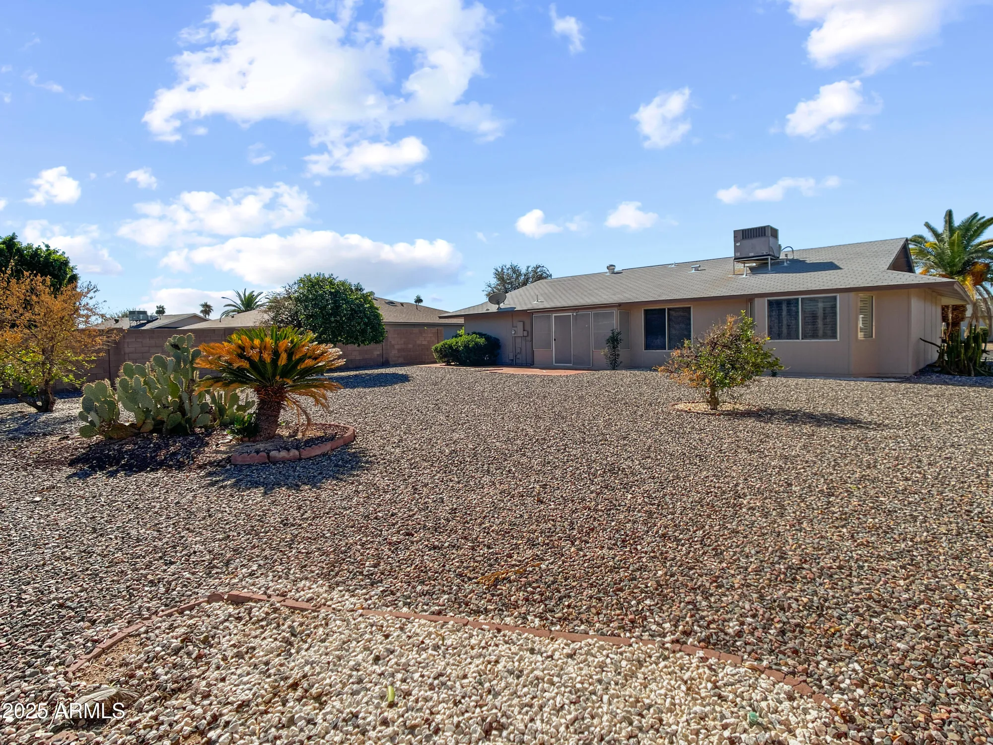 Property Slideshow image 32 of 44 | 17615 n whispering oaks dr, Sun City West, AZ, 85375